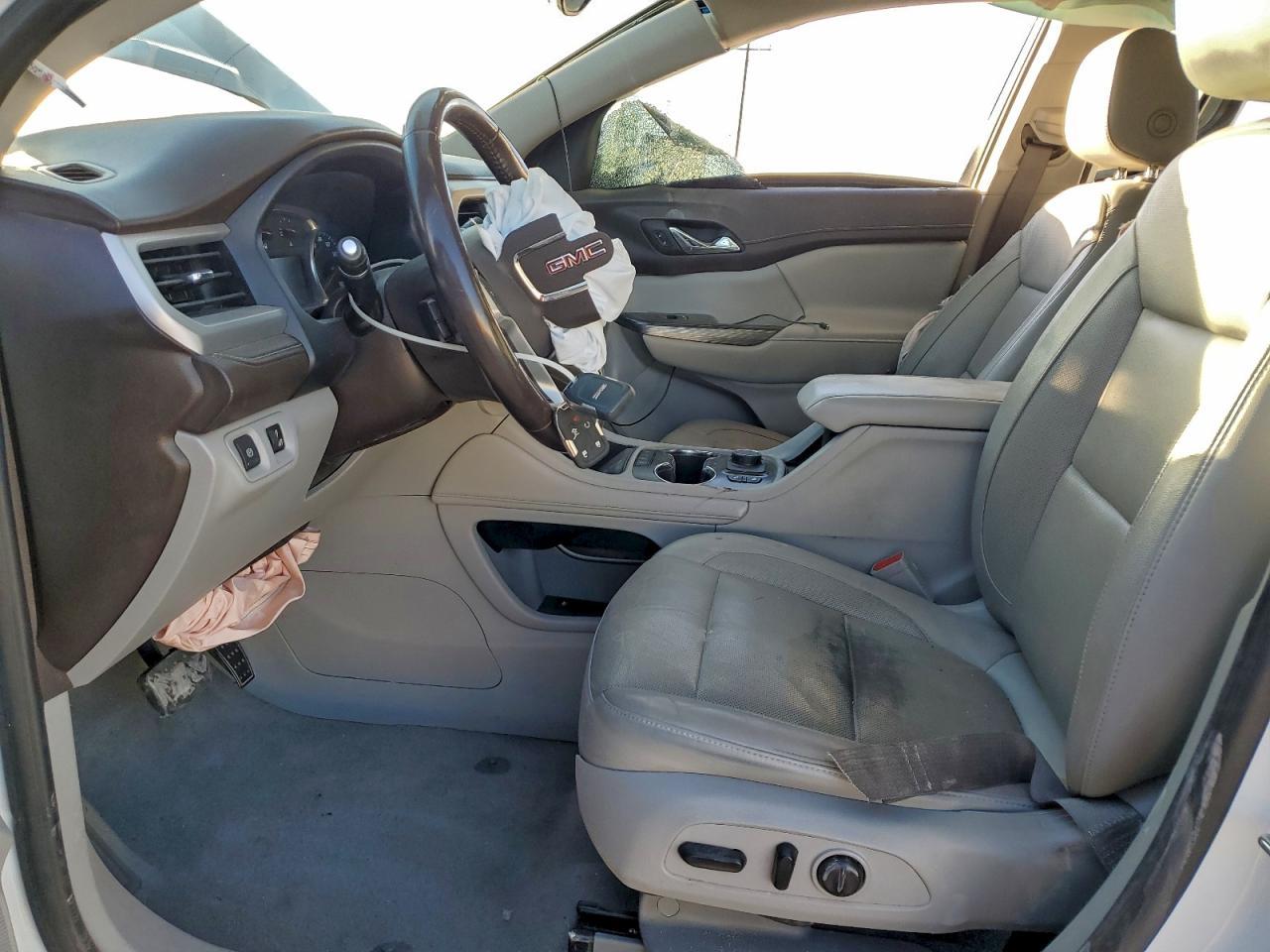 2020 GMC ACADIA