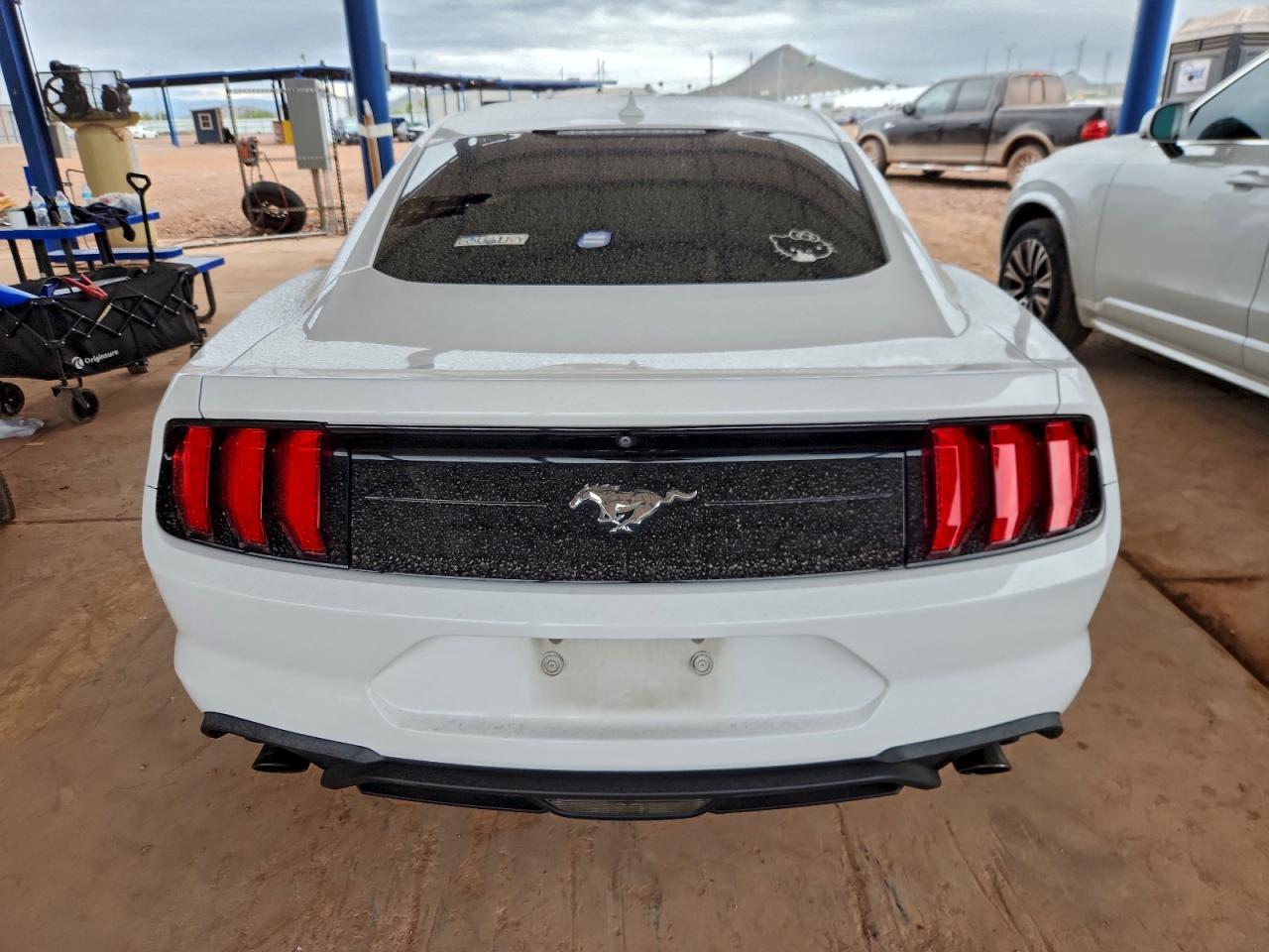 2020 FORD MUSTANG