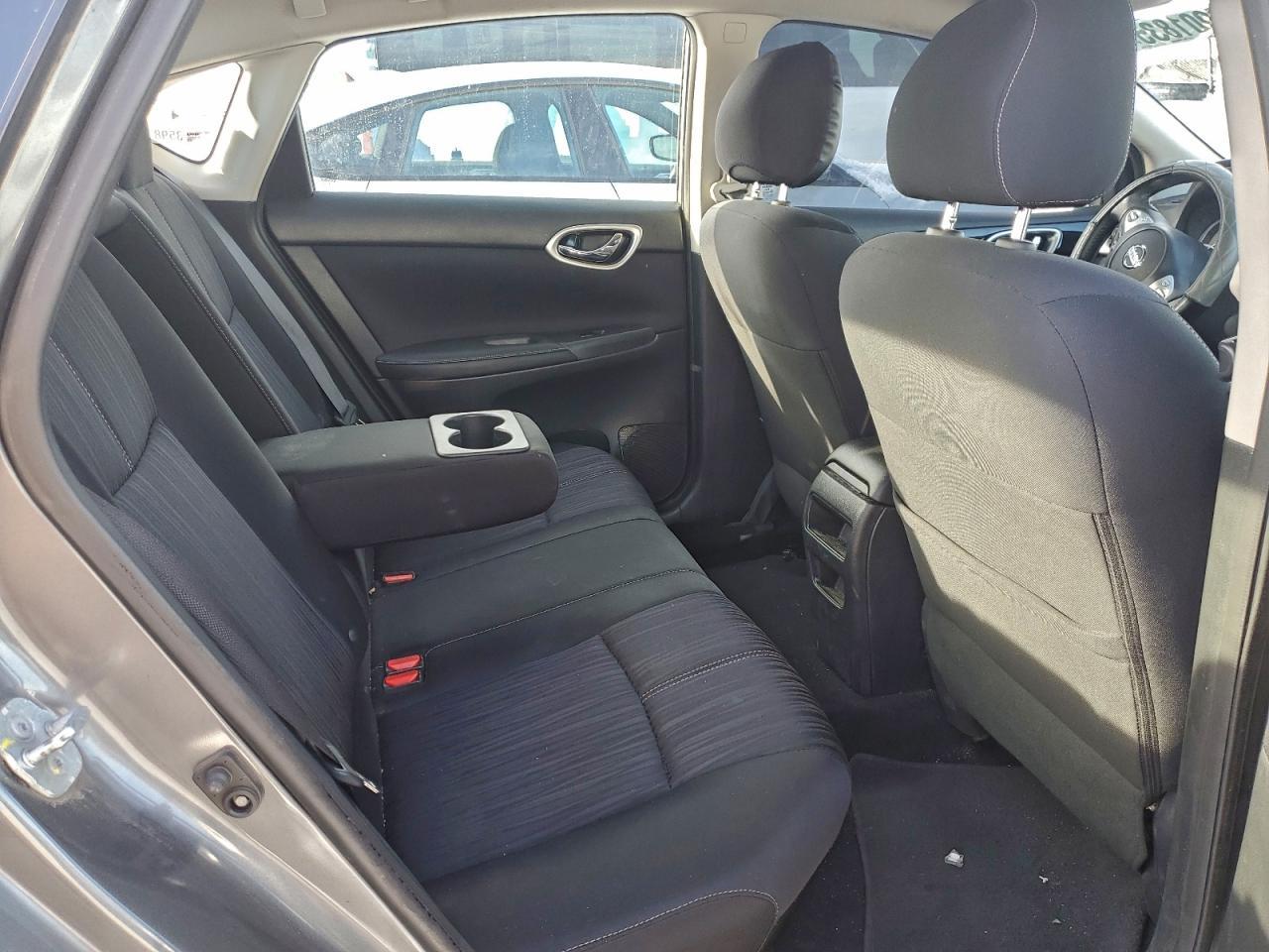 2016 NISSAN SENTRA