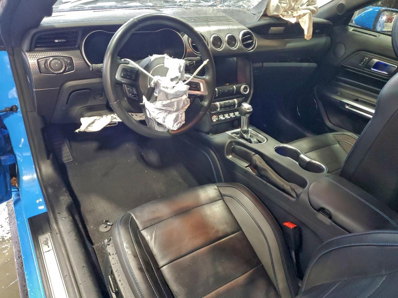 2022 FORD MUSTANG