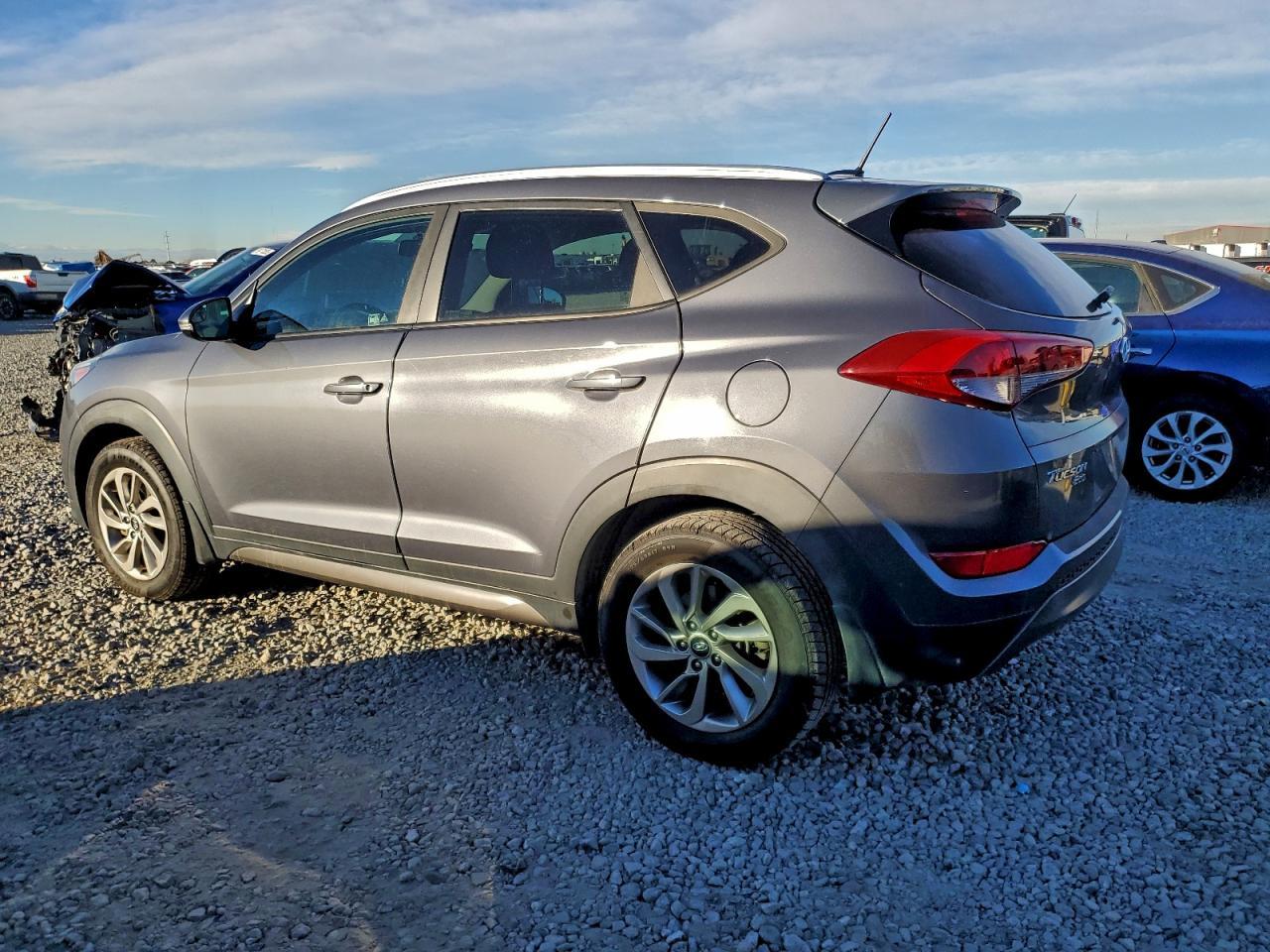 2016 HYUNDAI TUCSON