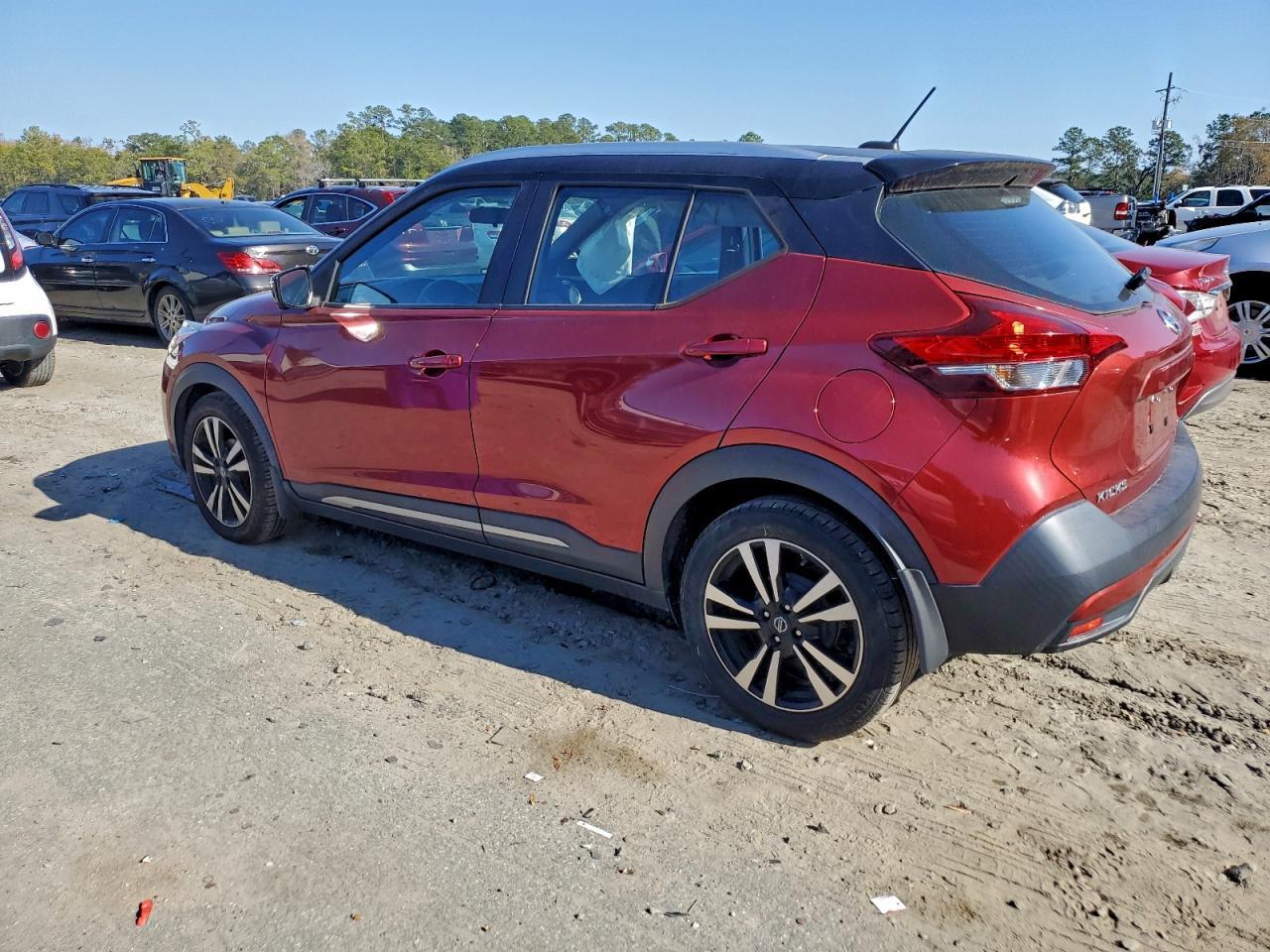 2018 NISSAN KICKS