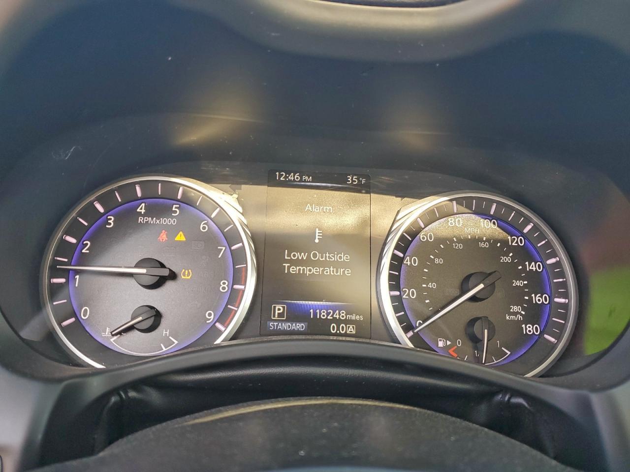 2015 INFINITI Q50