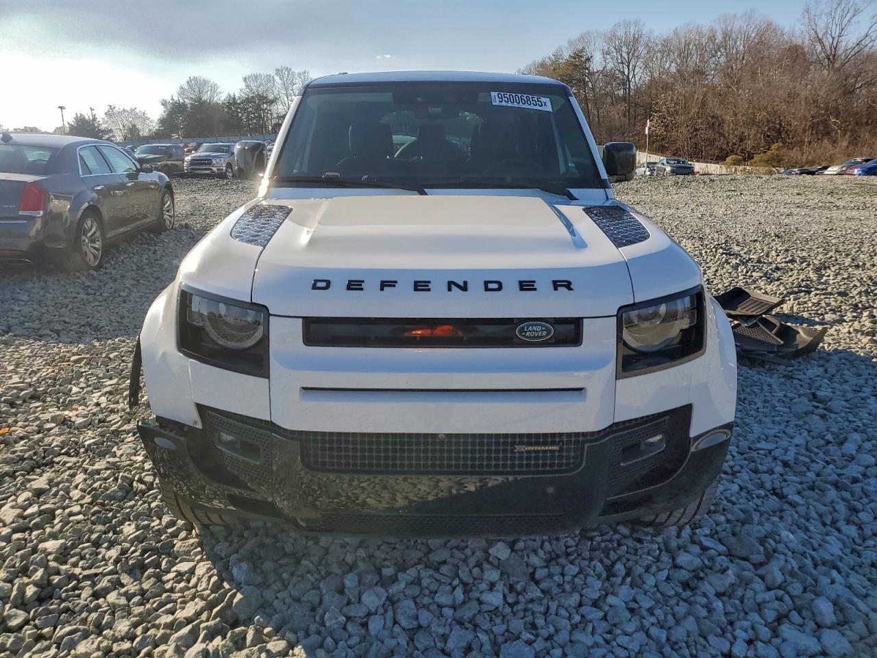 2023 LAND ROVER Defender