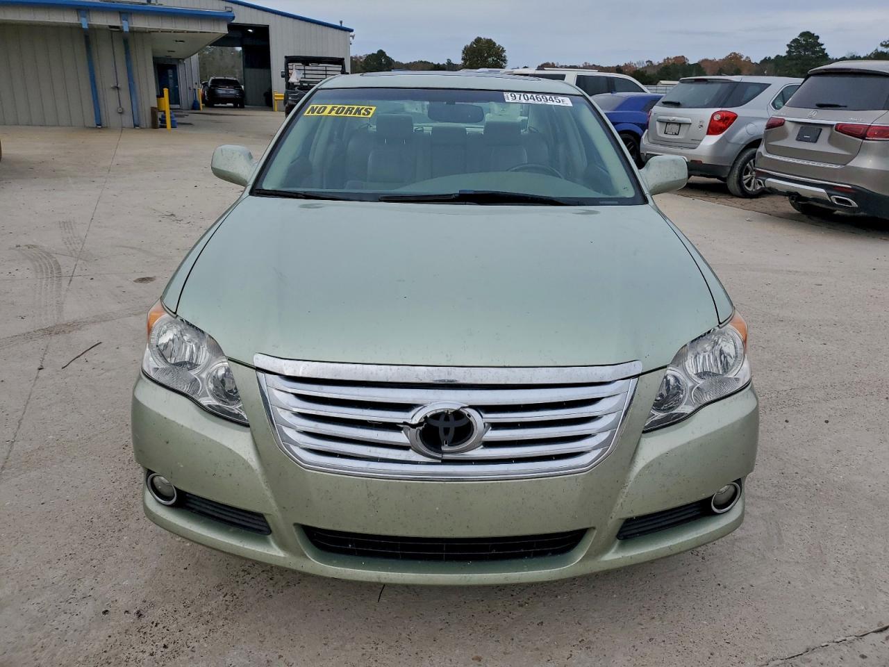 2009 TOYOTA Avalon