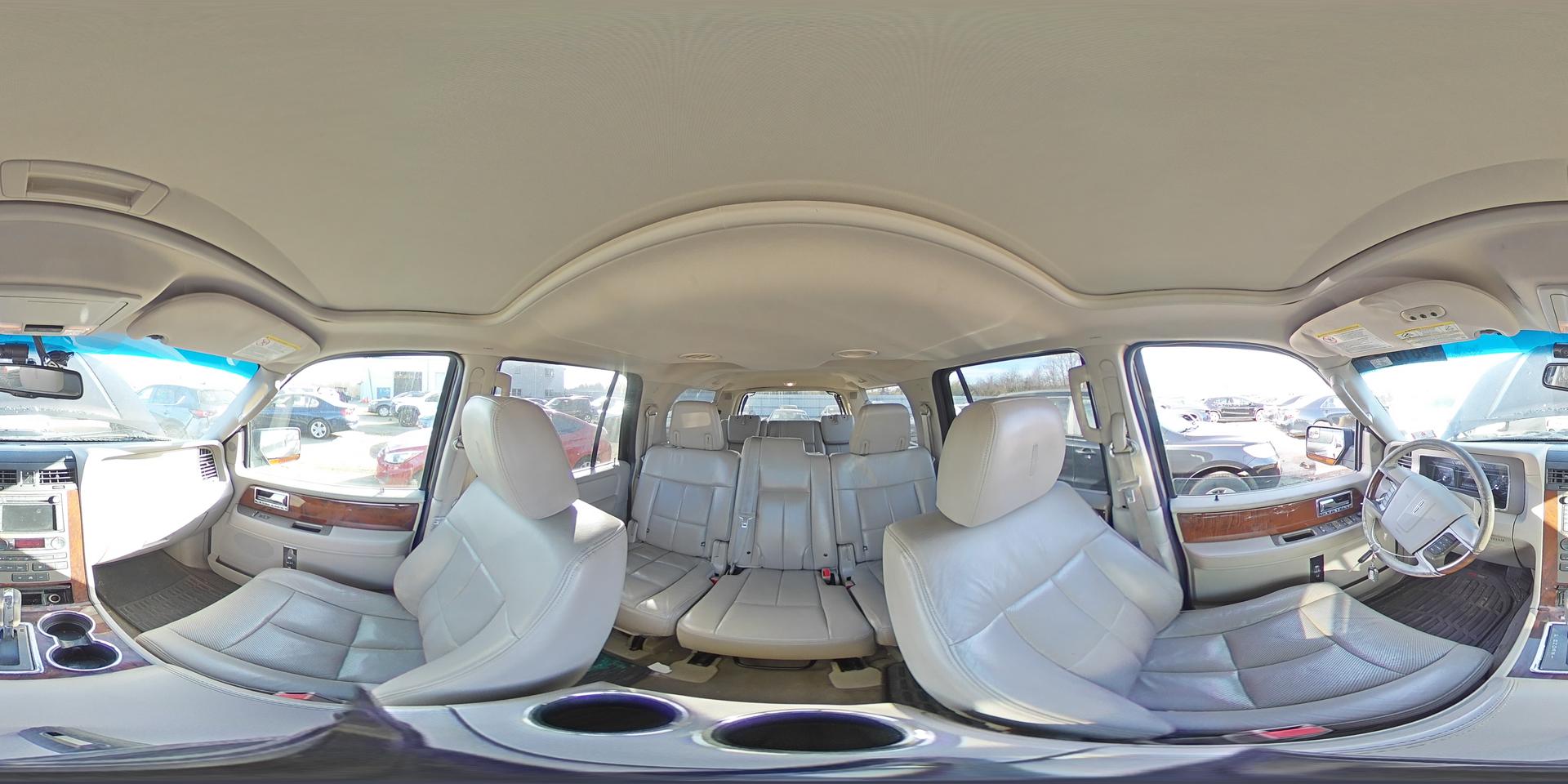 2013 LINCOLN Navigator
