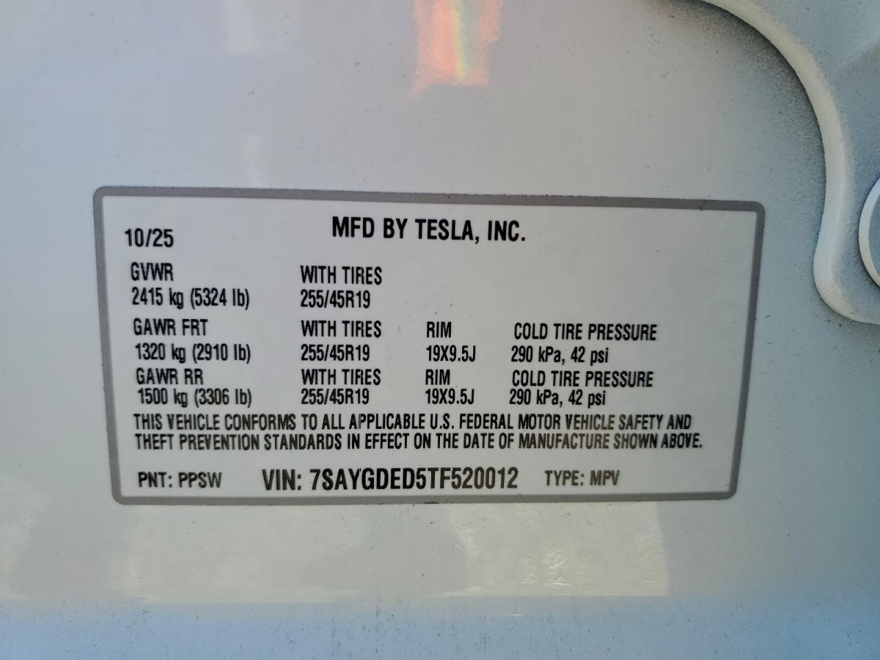 2026 TESLA MODEL Y