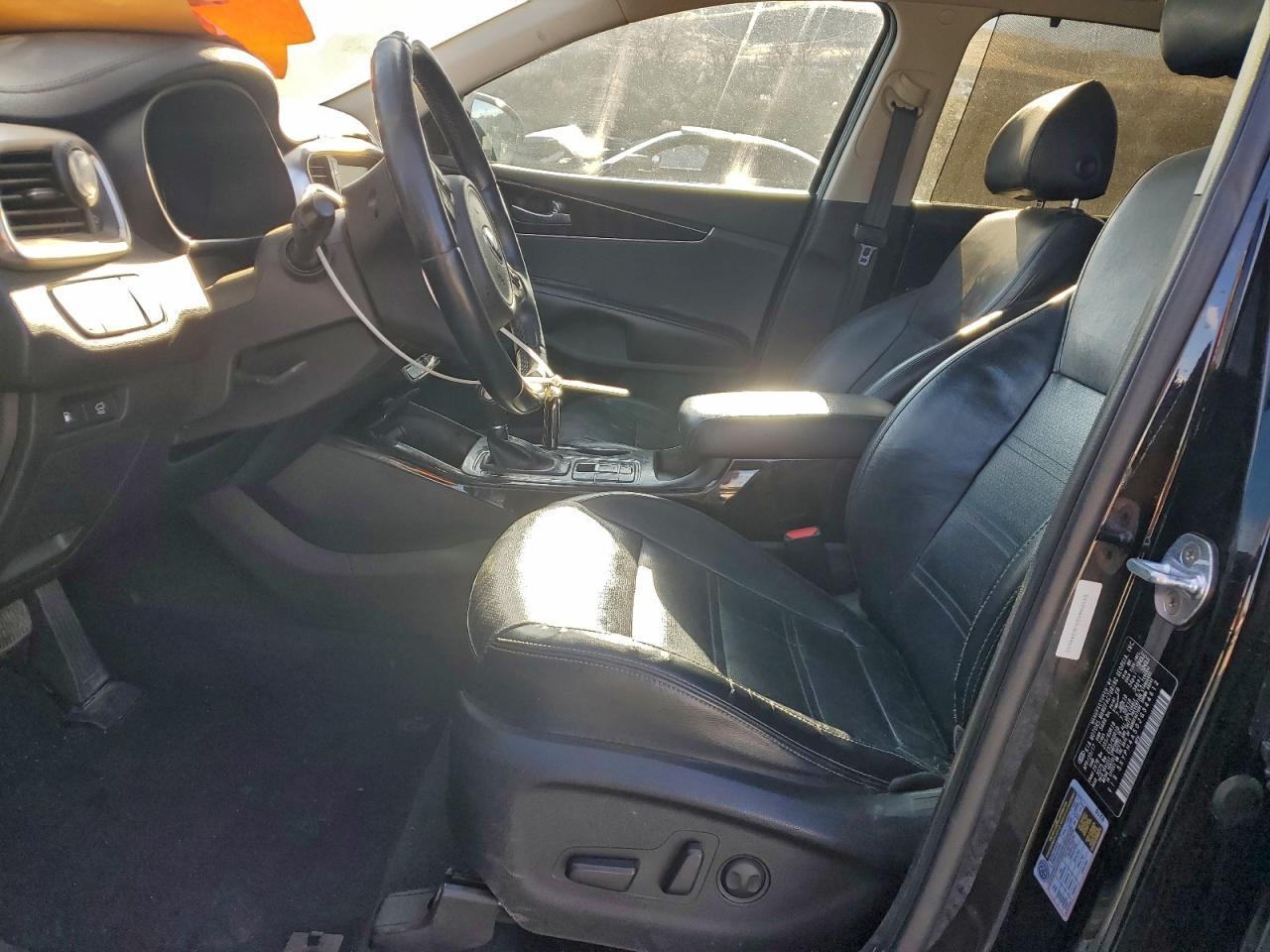 2018 KIA SORENTO