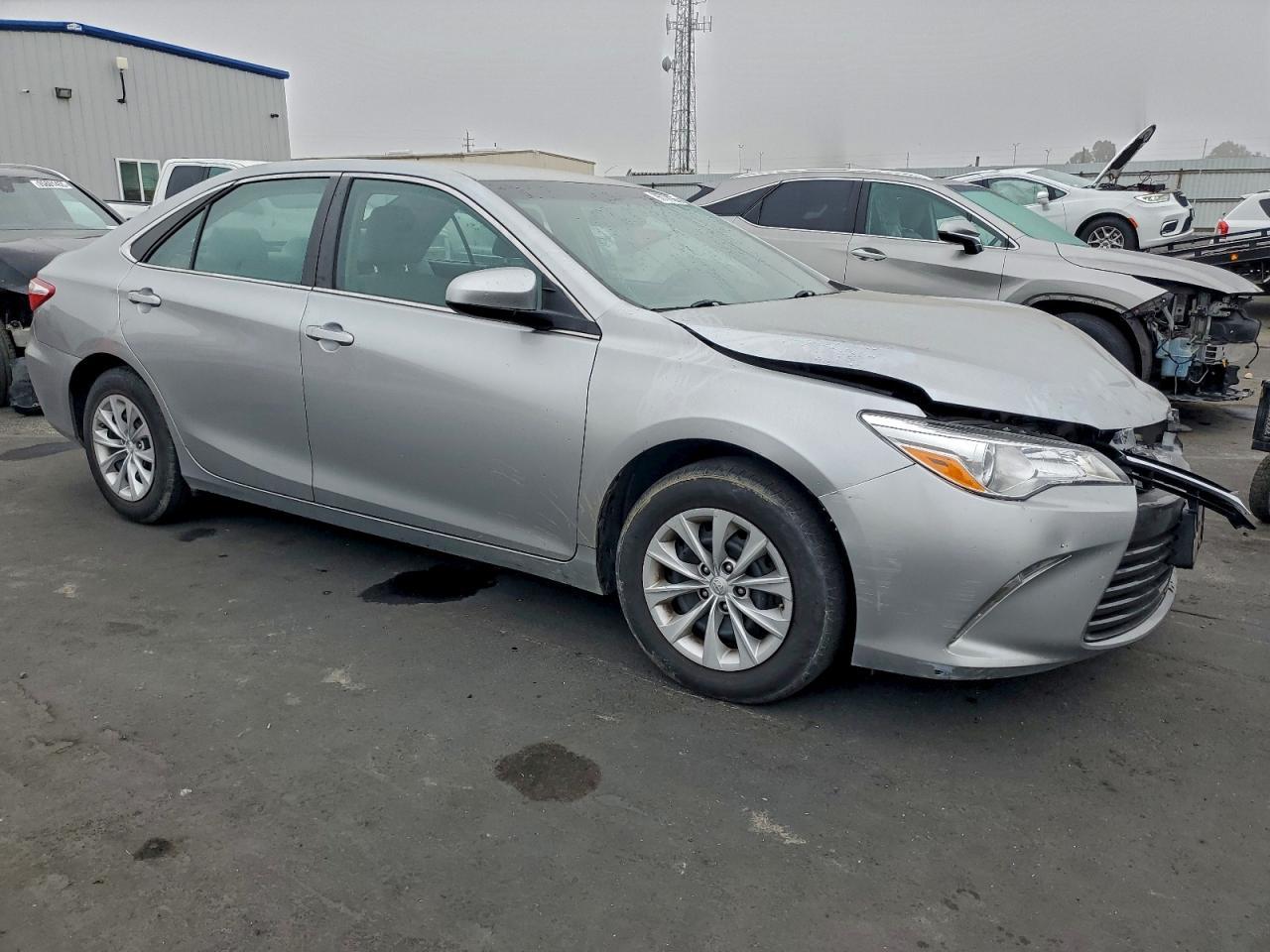 2017 TOYOTA CAMRY