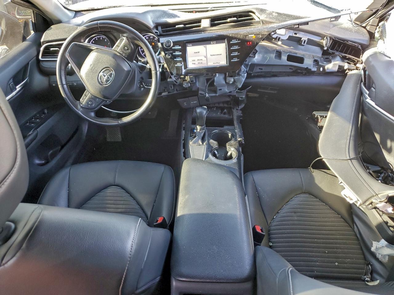 2018 TOYOTA CAMRY