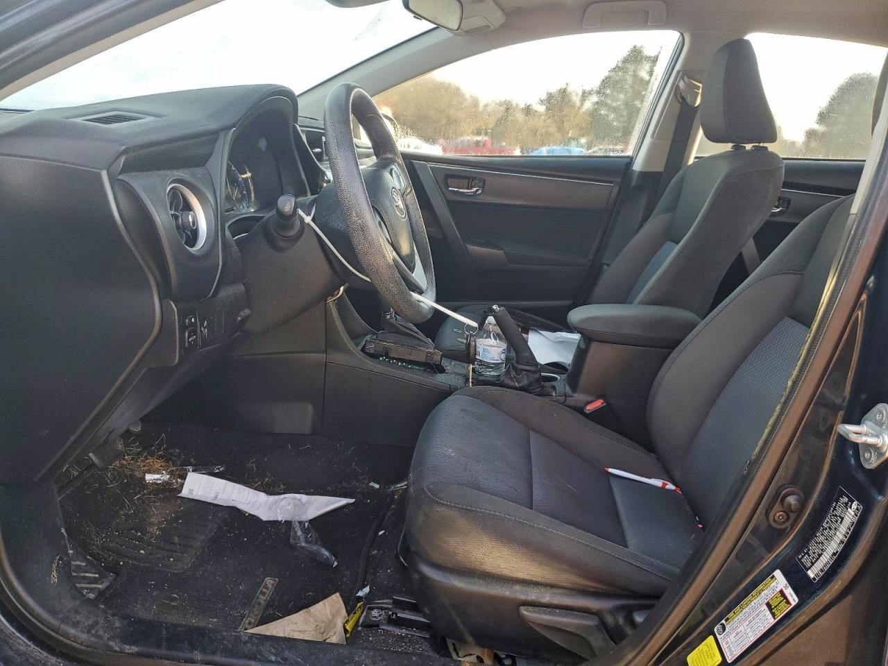 2017 TOYOTA COROLLA