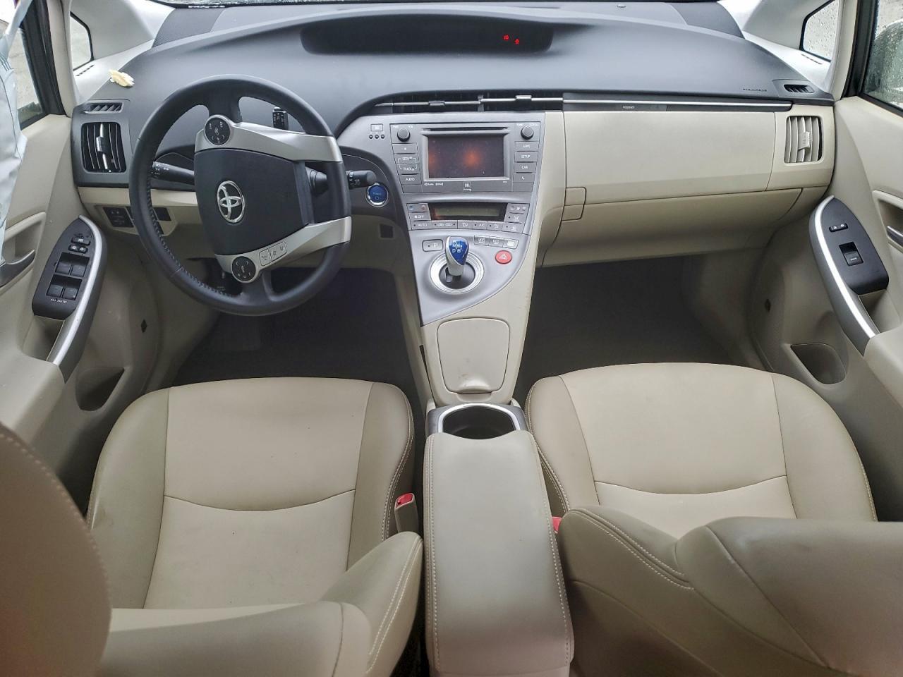 2013 TOYOTA PRIUS