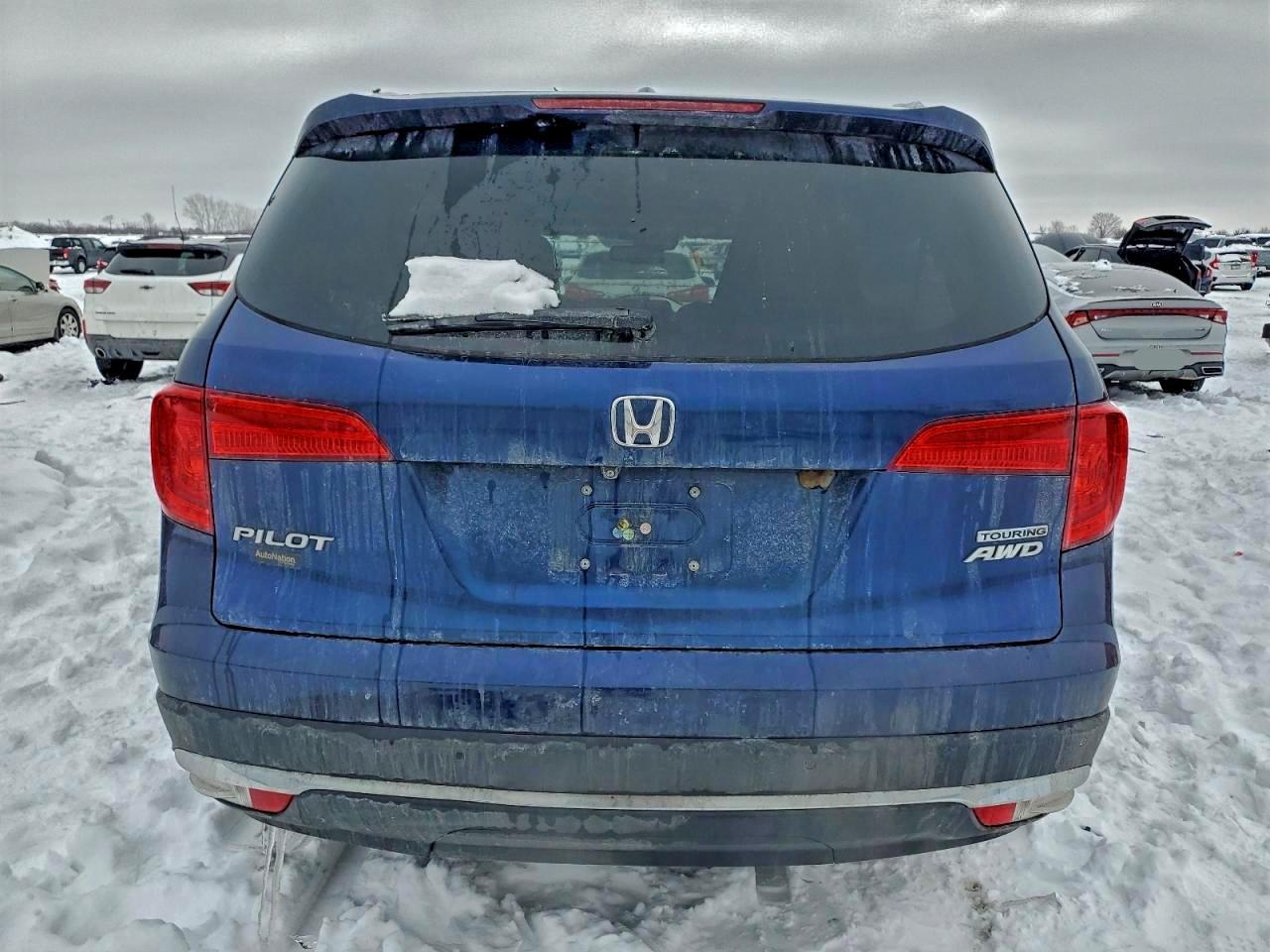 2017 HONDA PILOT