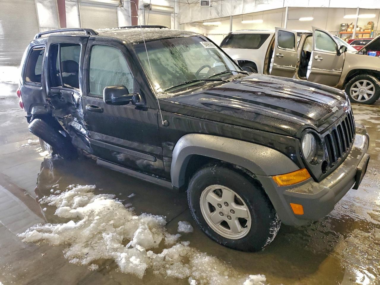 2005 JEEP Liberty