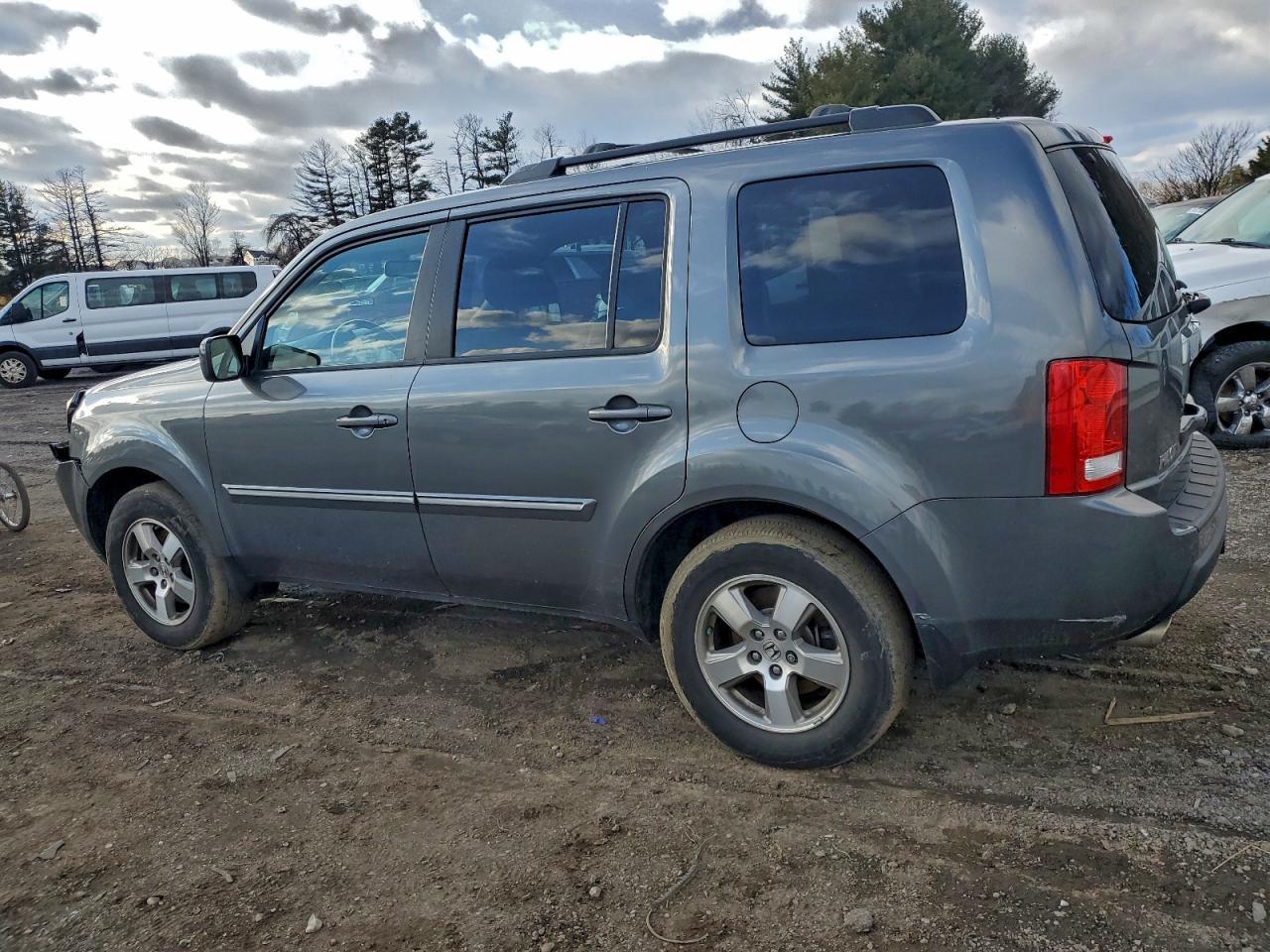 2011 HONDA PILOT