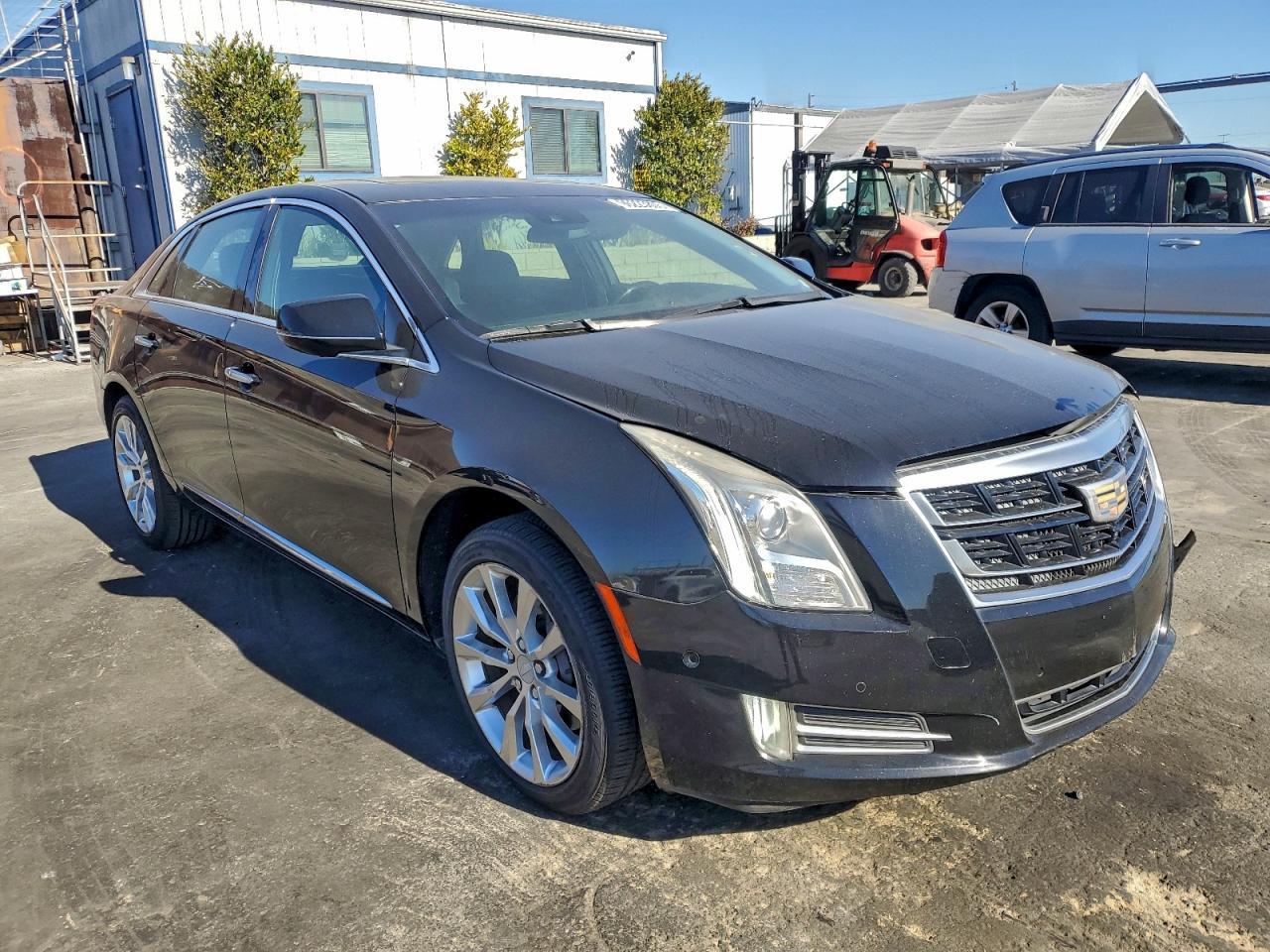 2016 CADILLAC XTS