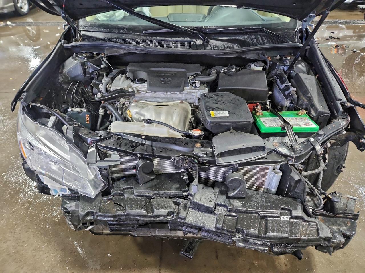 2016 TOYOTA CAMRY