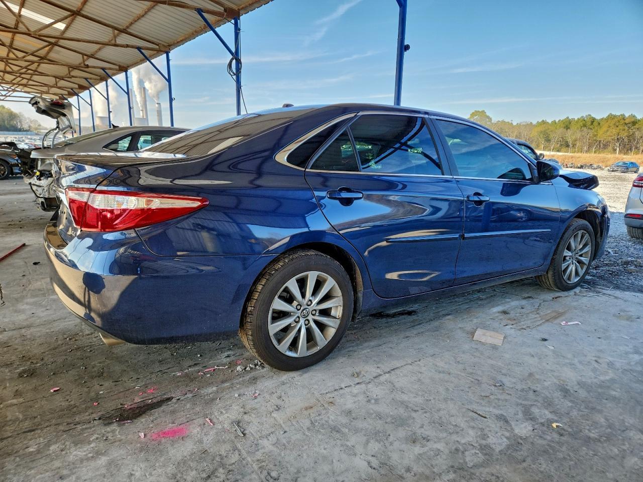 2017 TOYOTA CAMRY