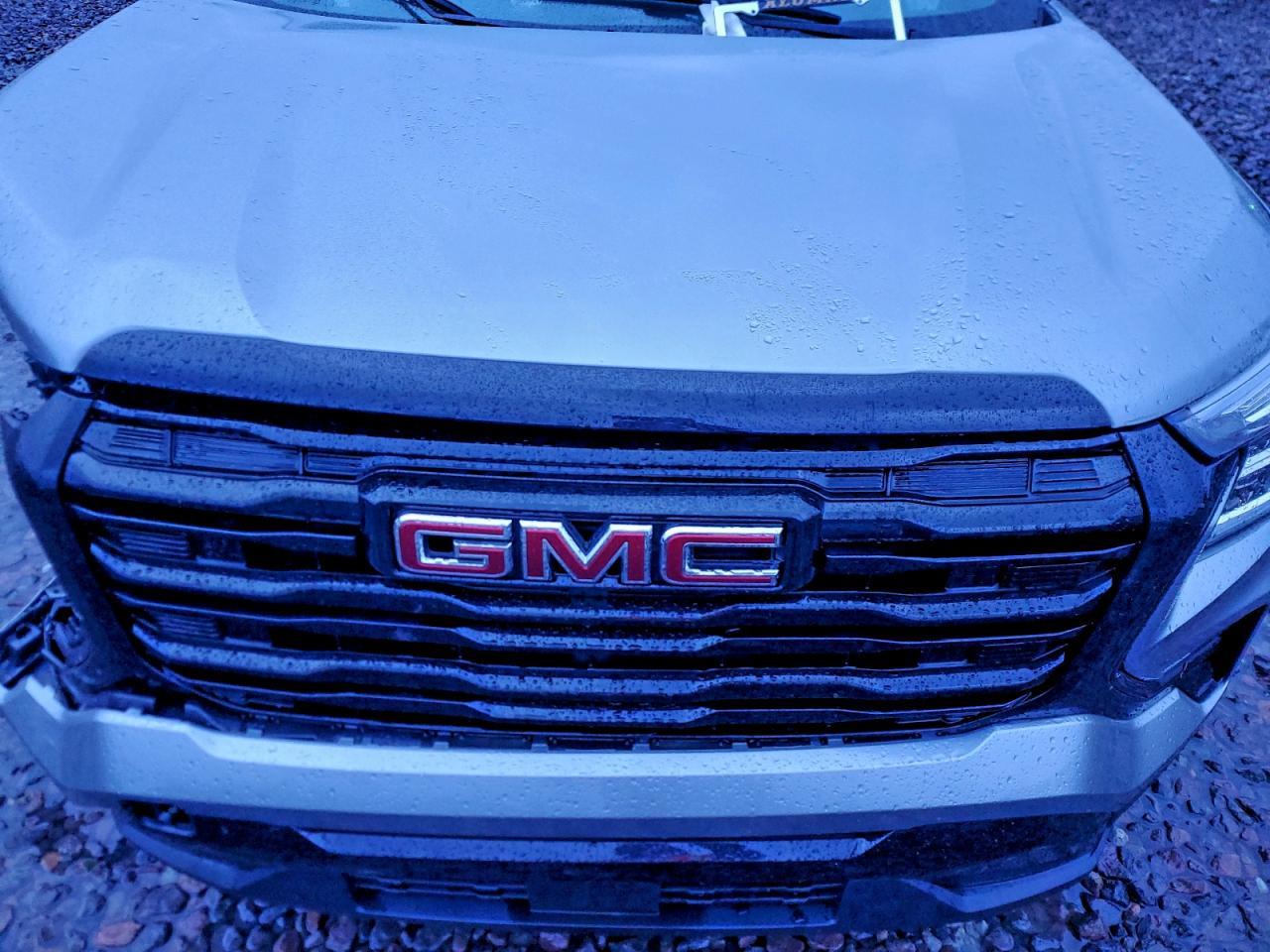 2025 GMC Terrain