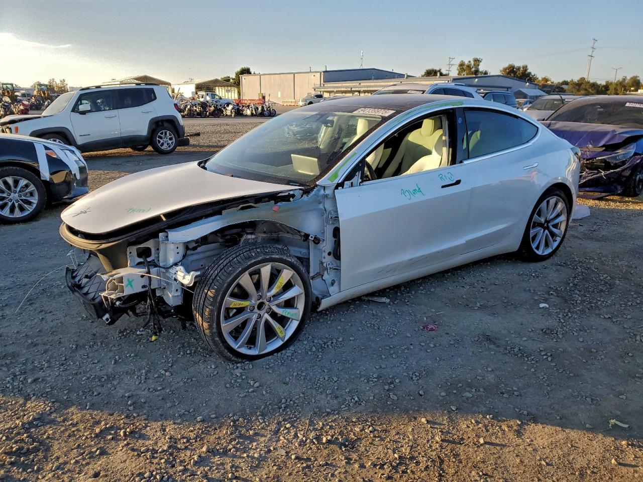 2020 TESLA MODEL 3