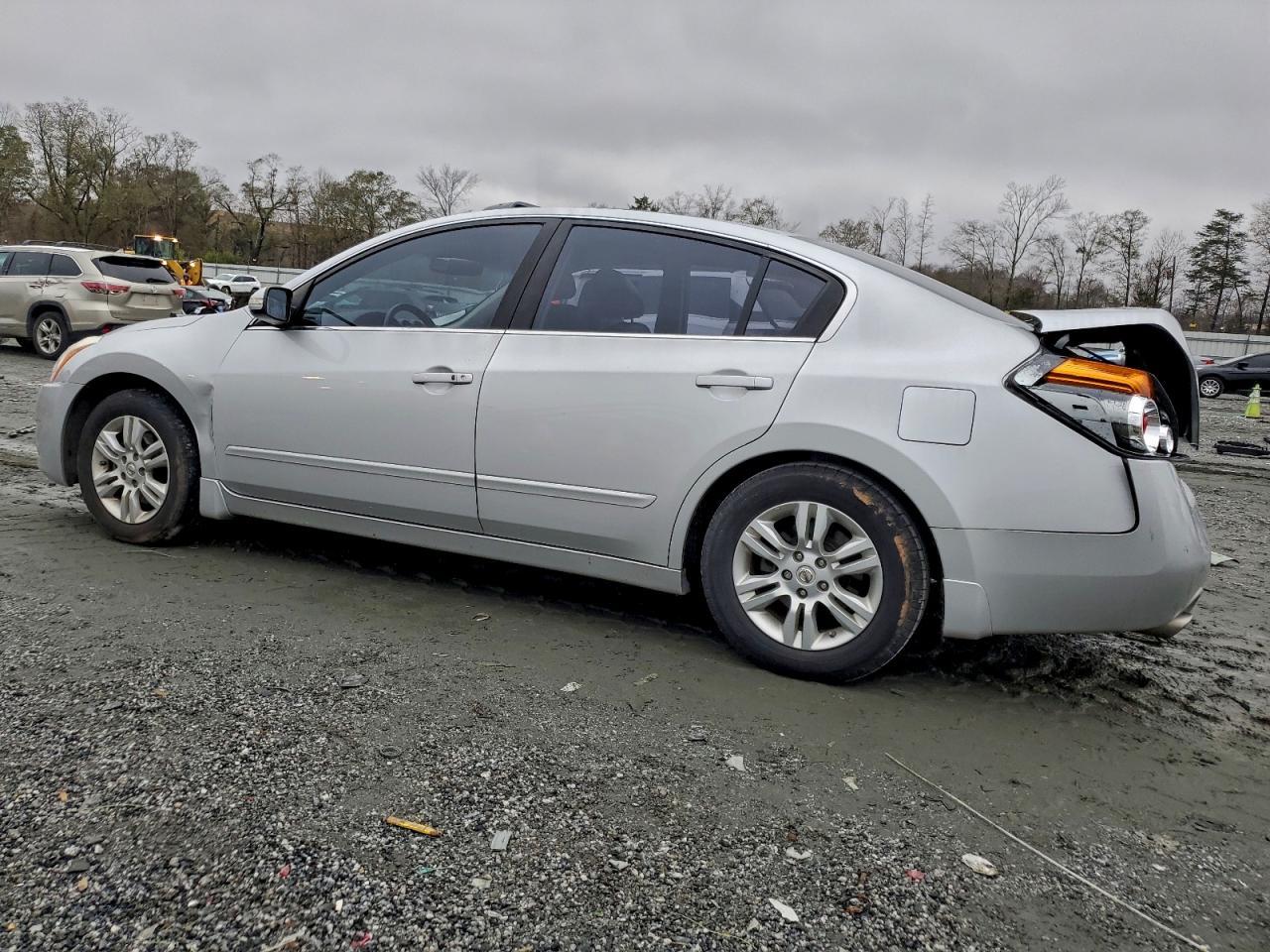 2011 NISSAN ALTIMA