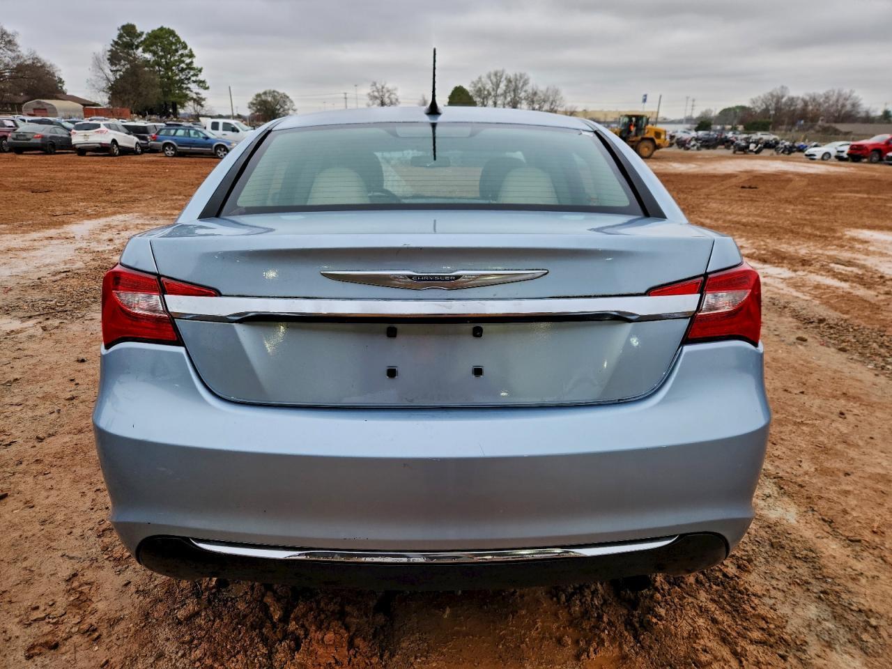 2013 CHRYSLER 200