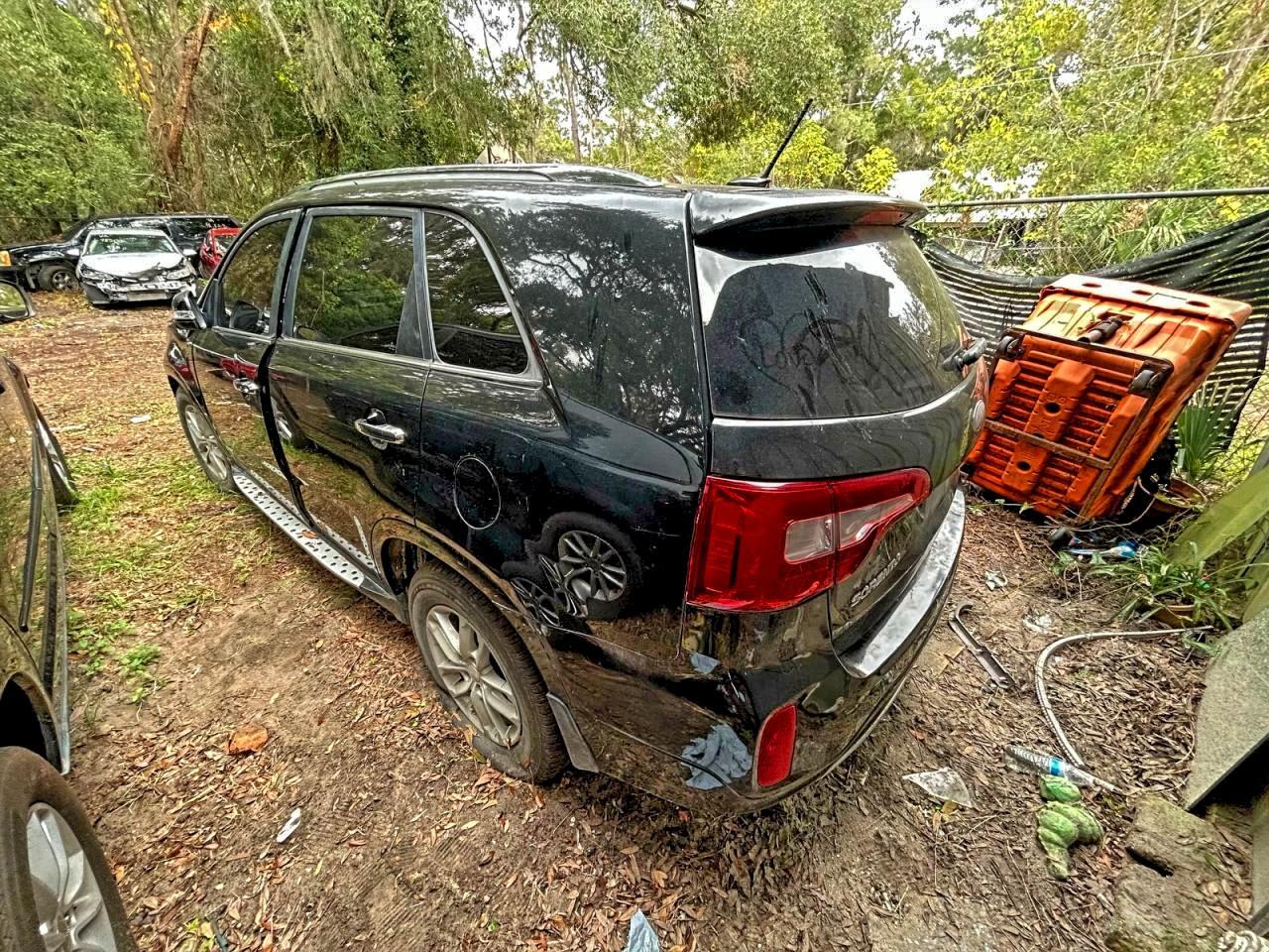 2014 KIA SORENTO