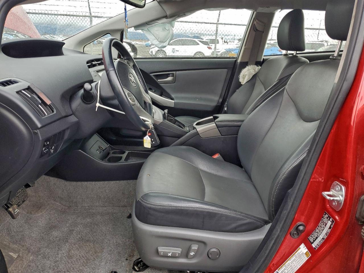 2014 TOYOTA PRIUS
