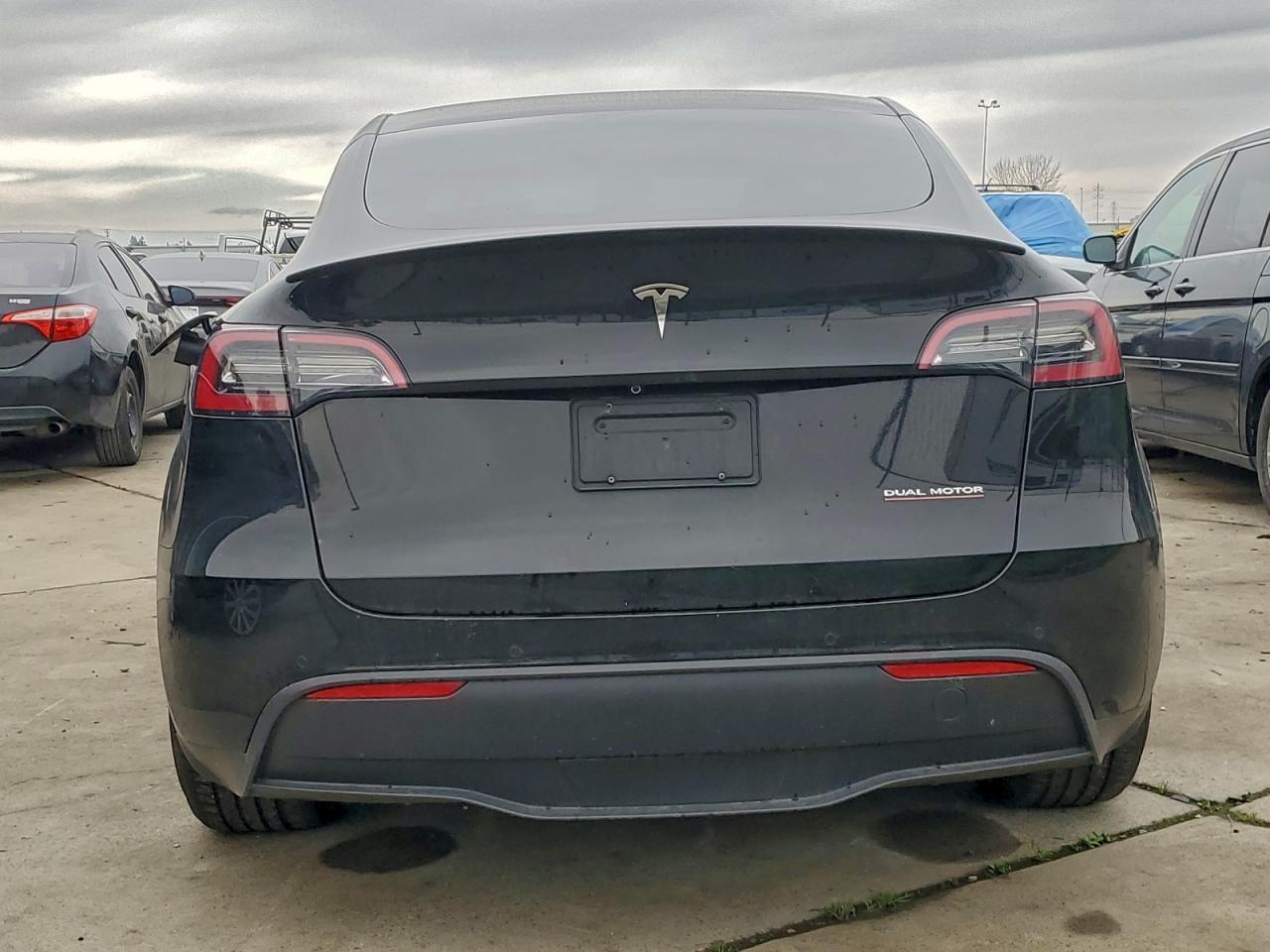 2021 TESLA MODEL Y