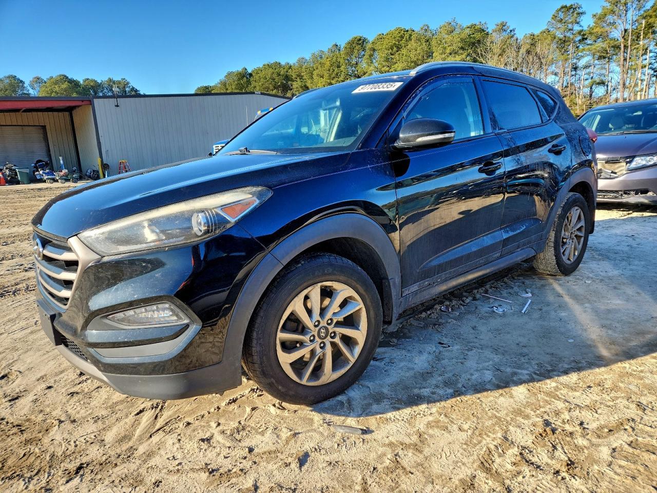 2016 HYUNDAI TUCSON