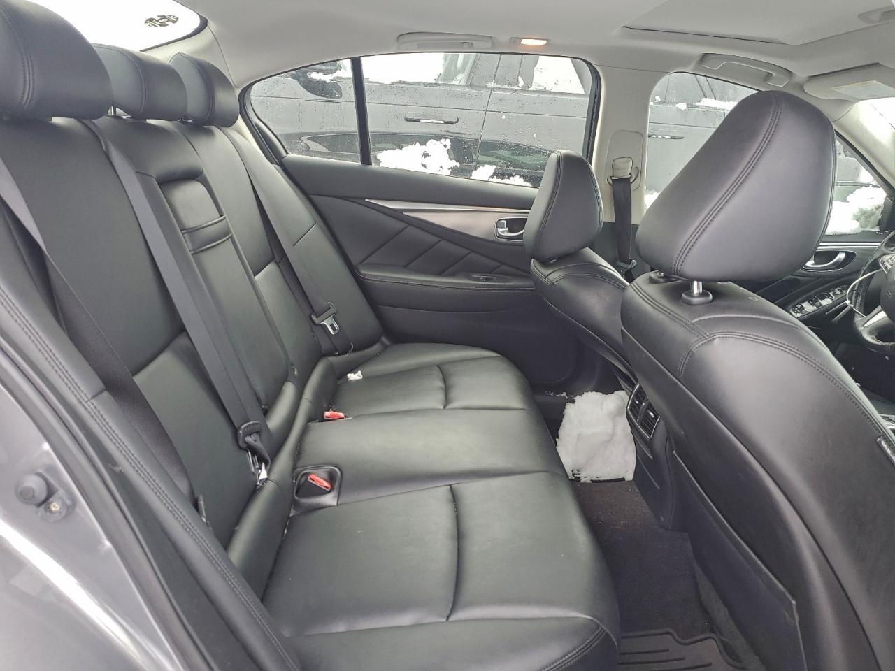 2014 INFINITI Q50