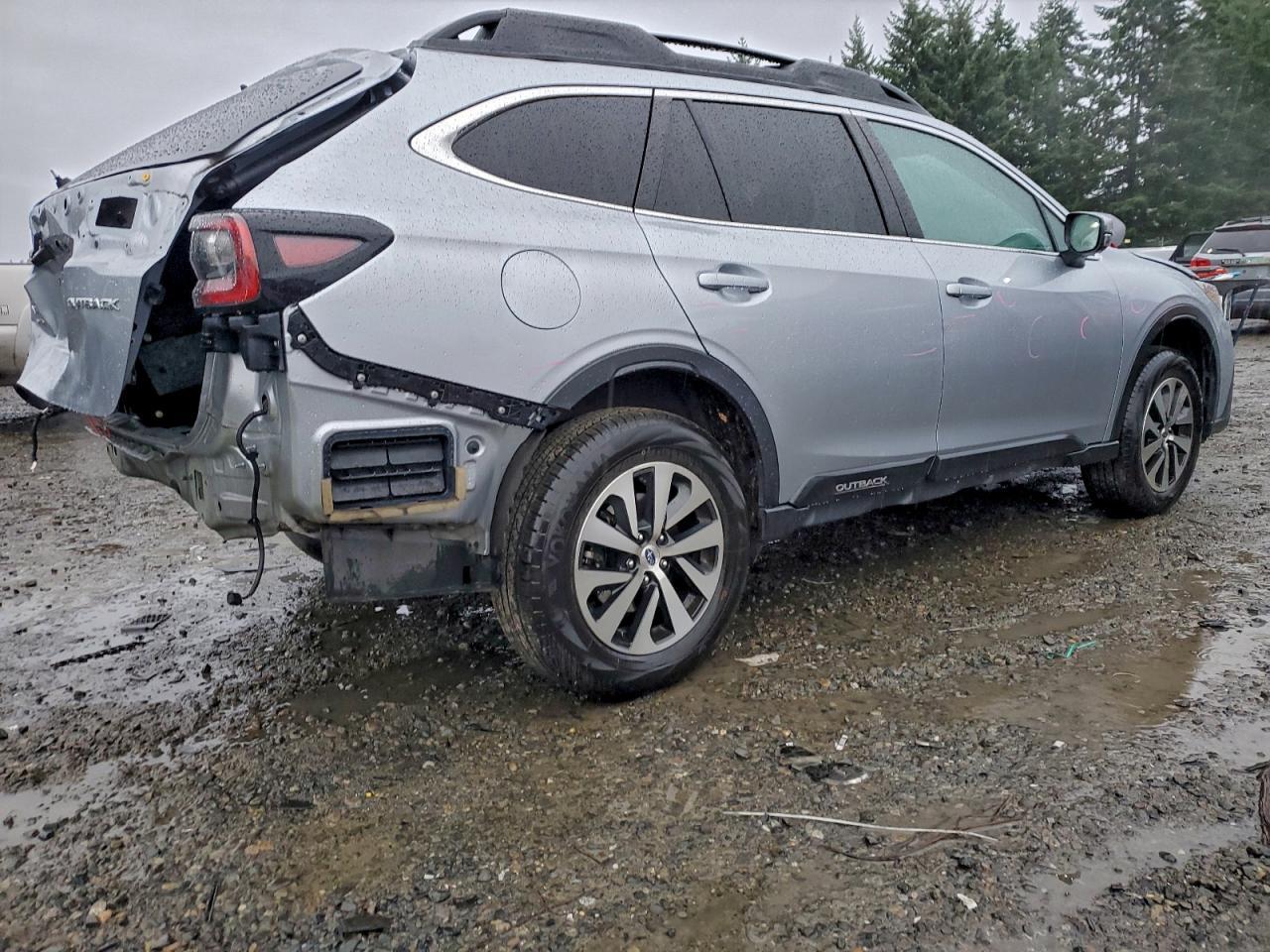 2021 SUBARU Outback
