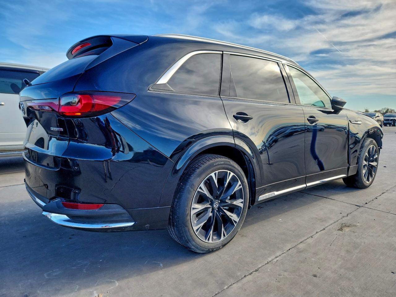 2024 MAZDA CX-90