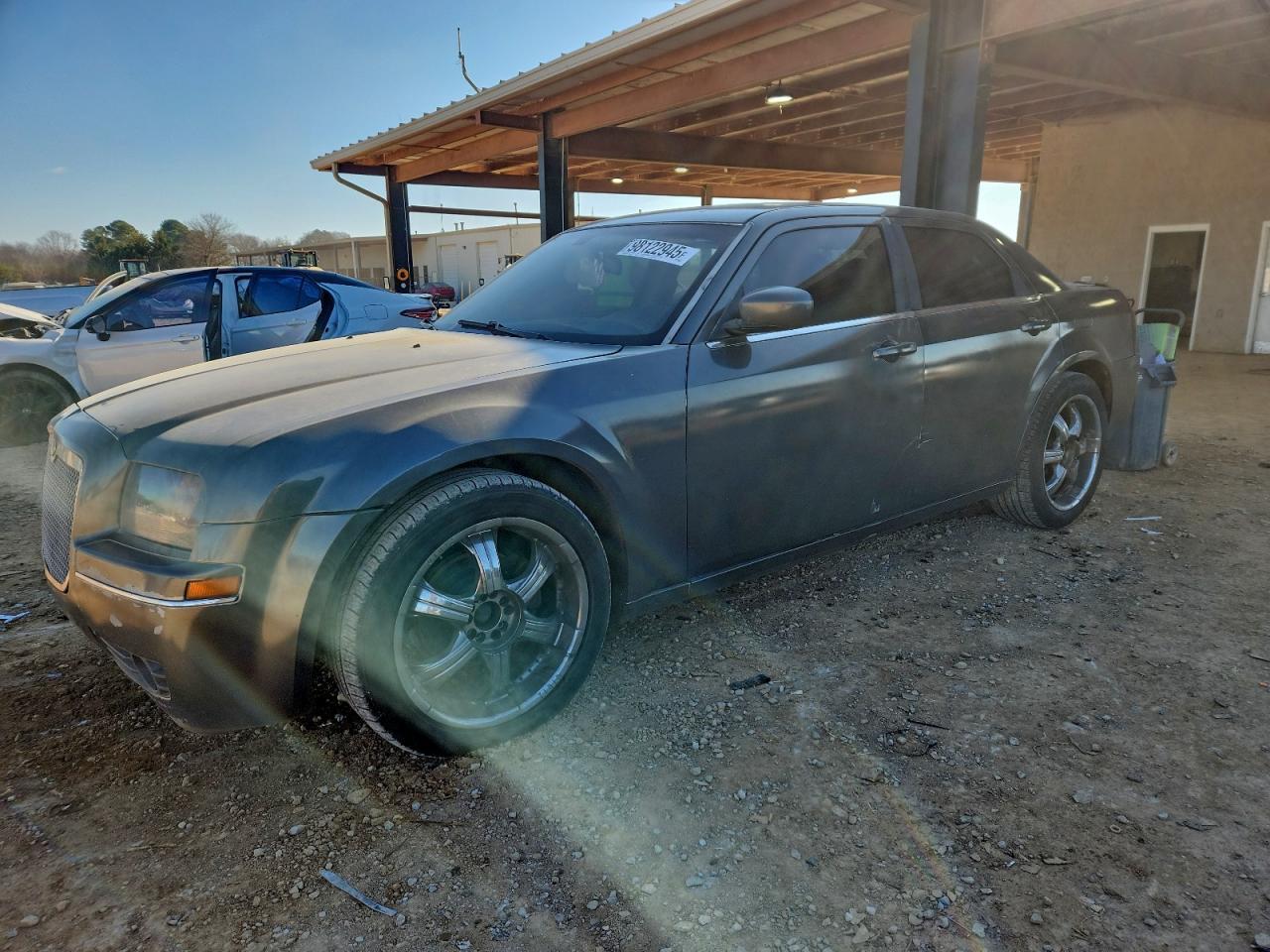 2005 CHRYSLER 300