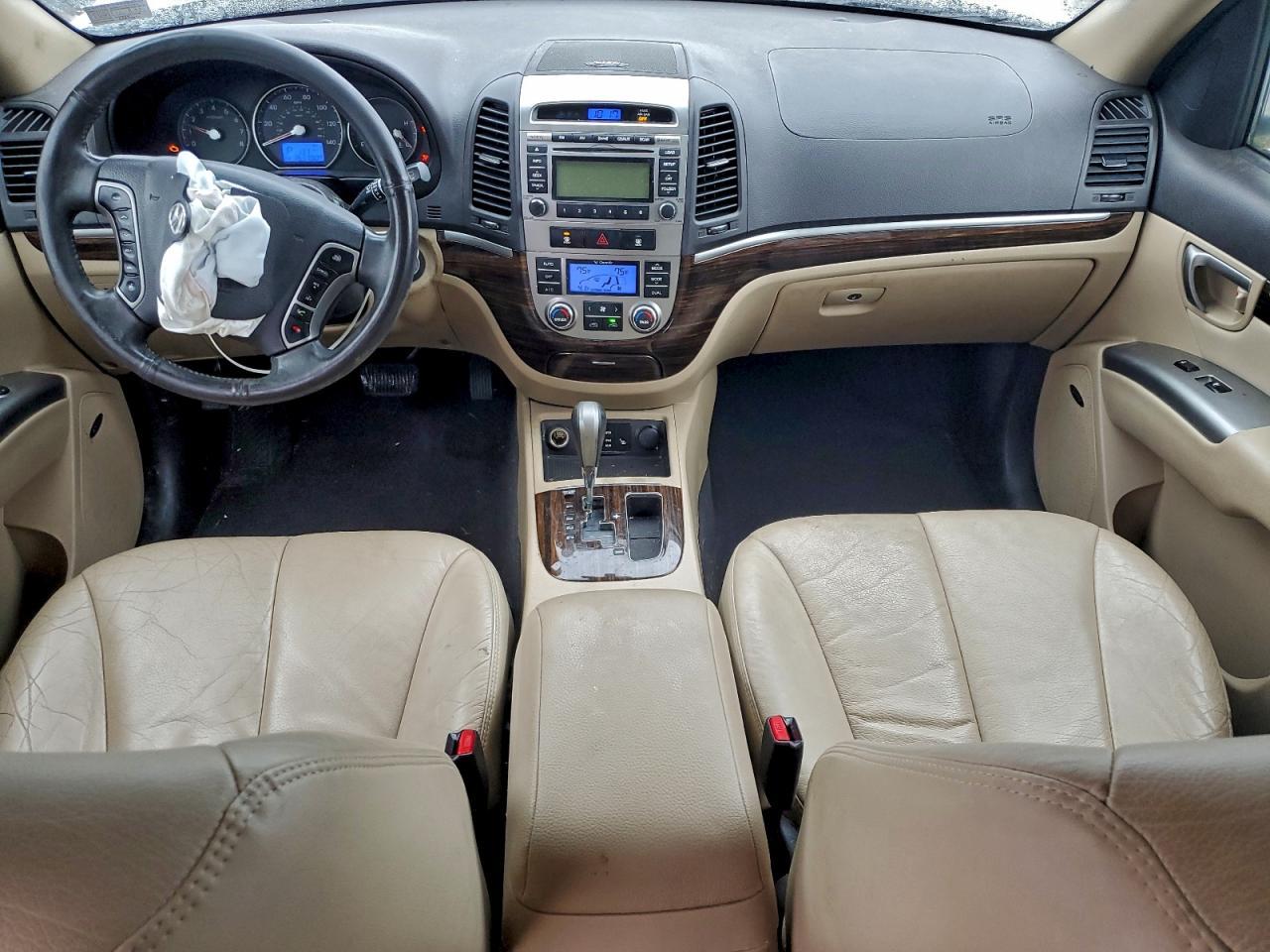2011 HYUNDAI SANTA FE