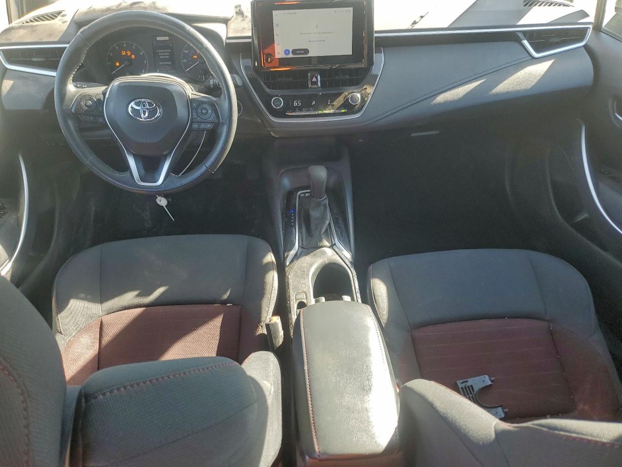 2024 TOYOTA COROLLA