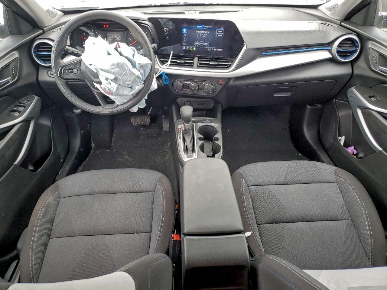 2025 CHEVROLET TRAX