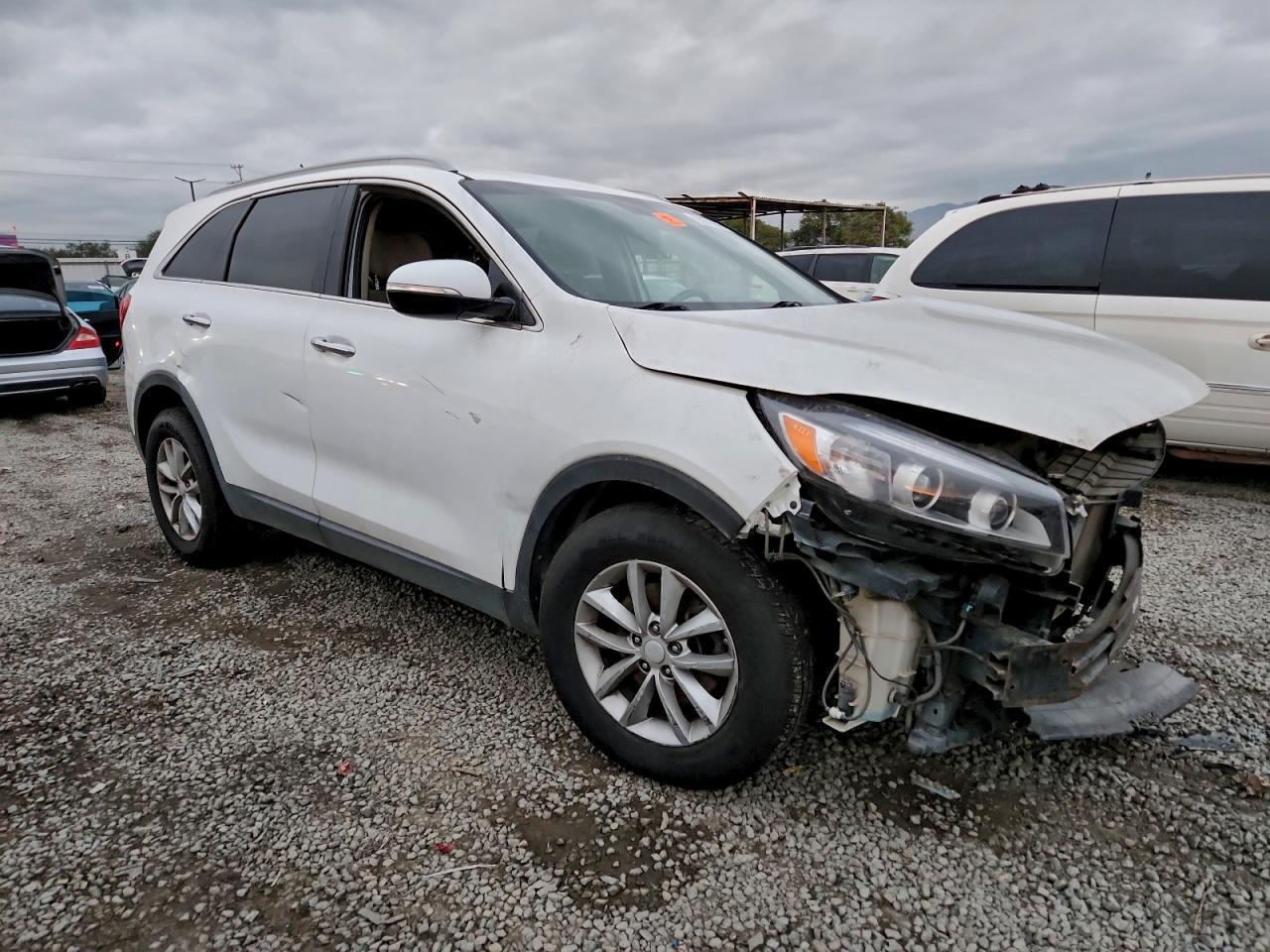 2017 KIA SORENTO