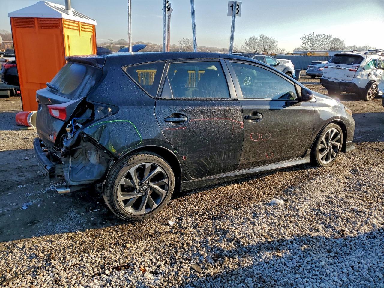 2016 TOYOTA SCION