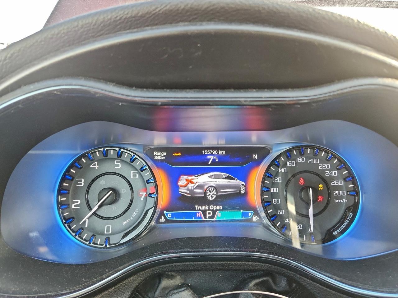 2015 CHRYSLER 200
