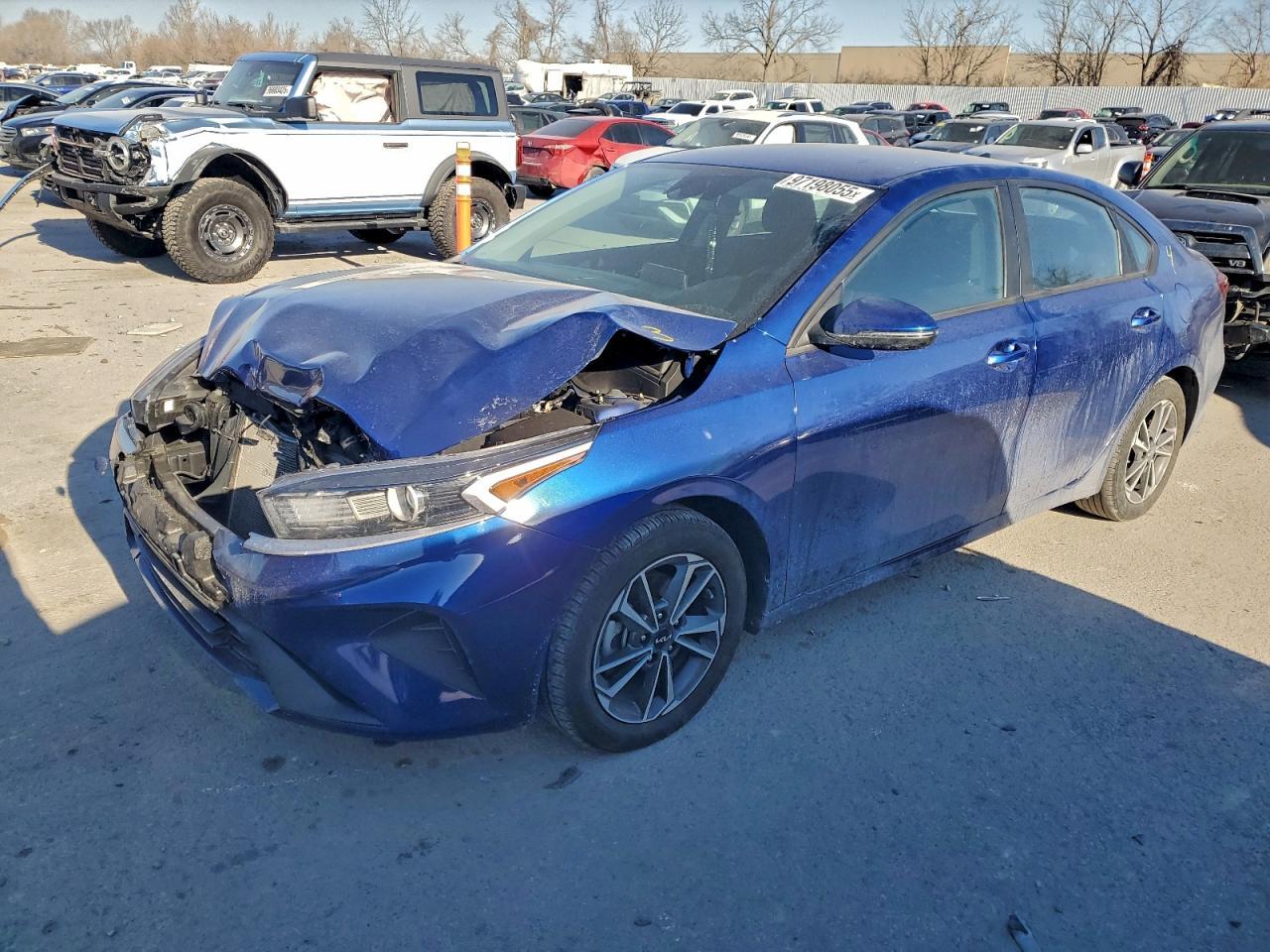 2023 KIA FORTE