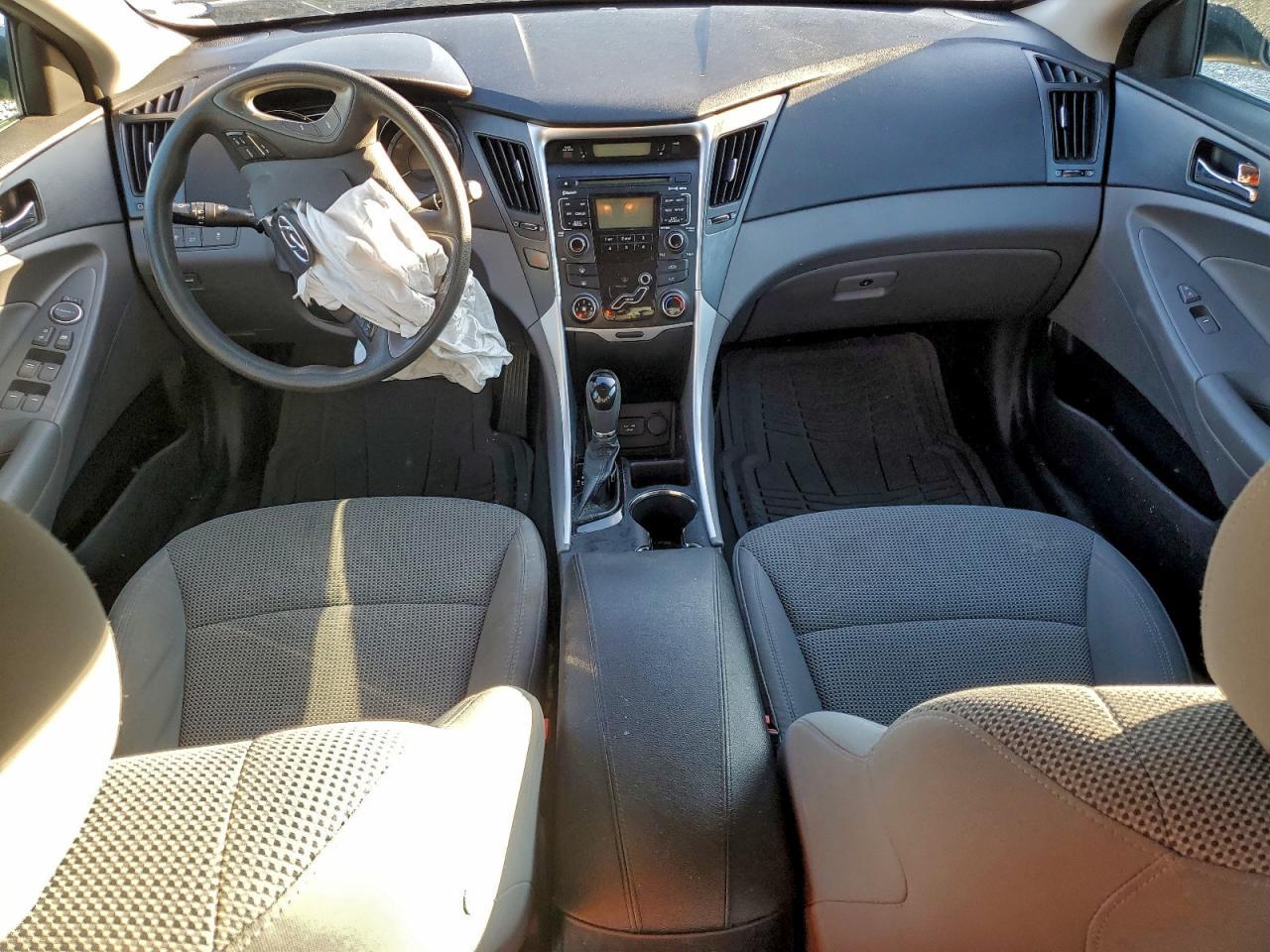 2013 HYUNDAI SONATA