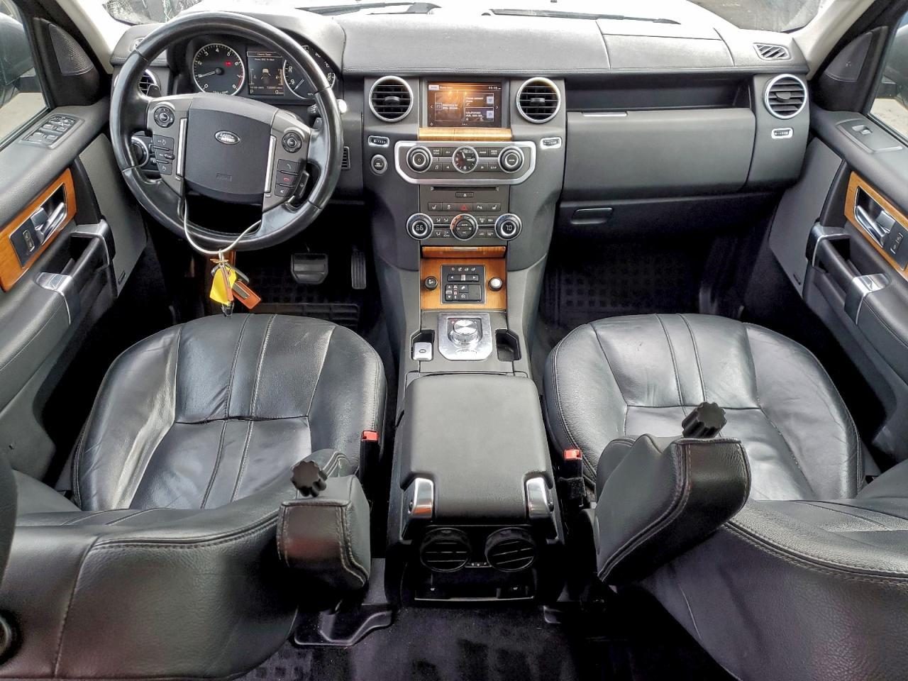 2016 LAND ROVER LR4