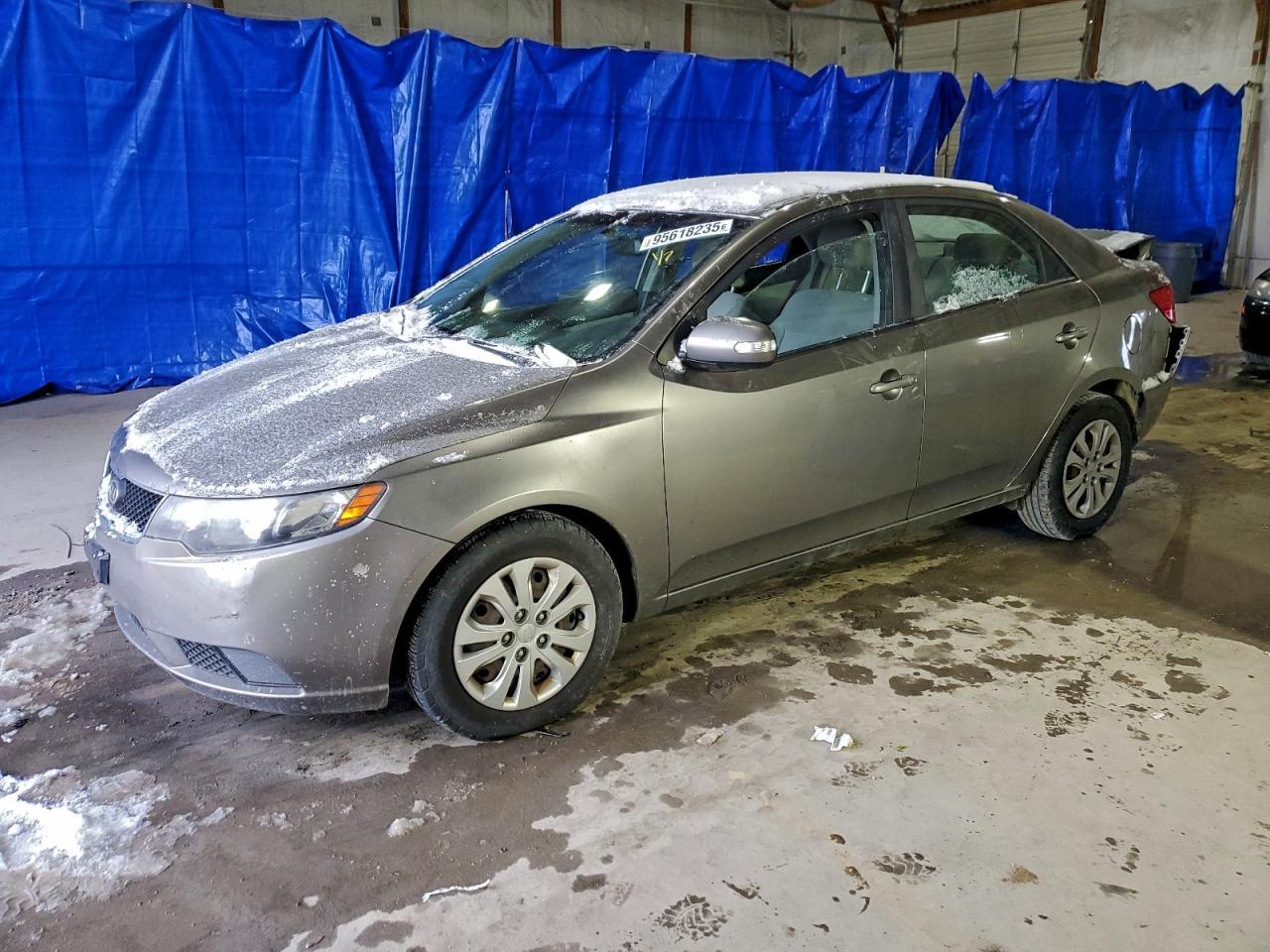 2010 KIA FORTE