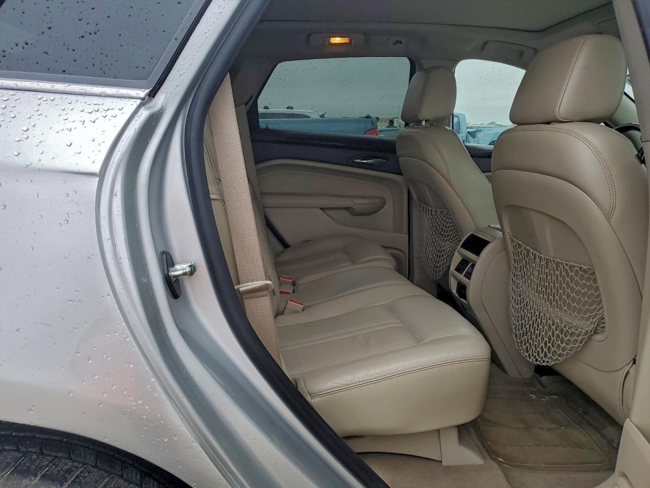 2011 CADILLAC SRX