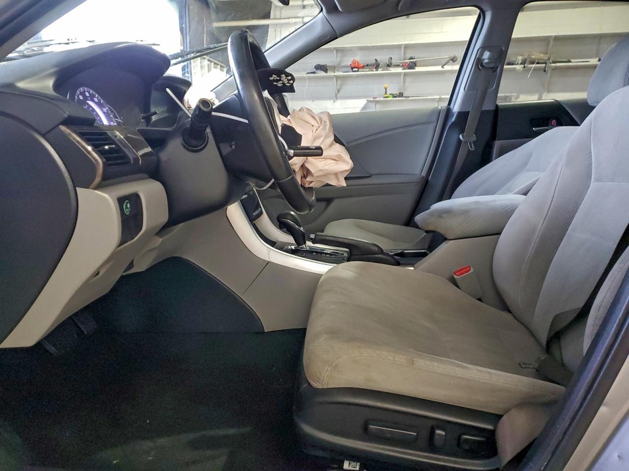 2017 HONDA ACCORD