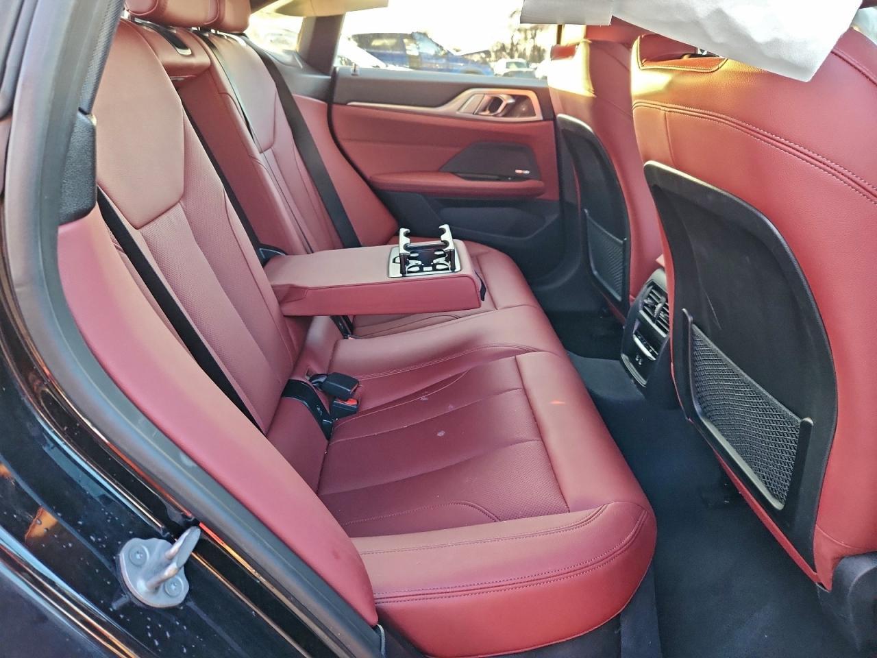 2024 BMW i4