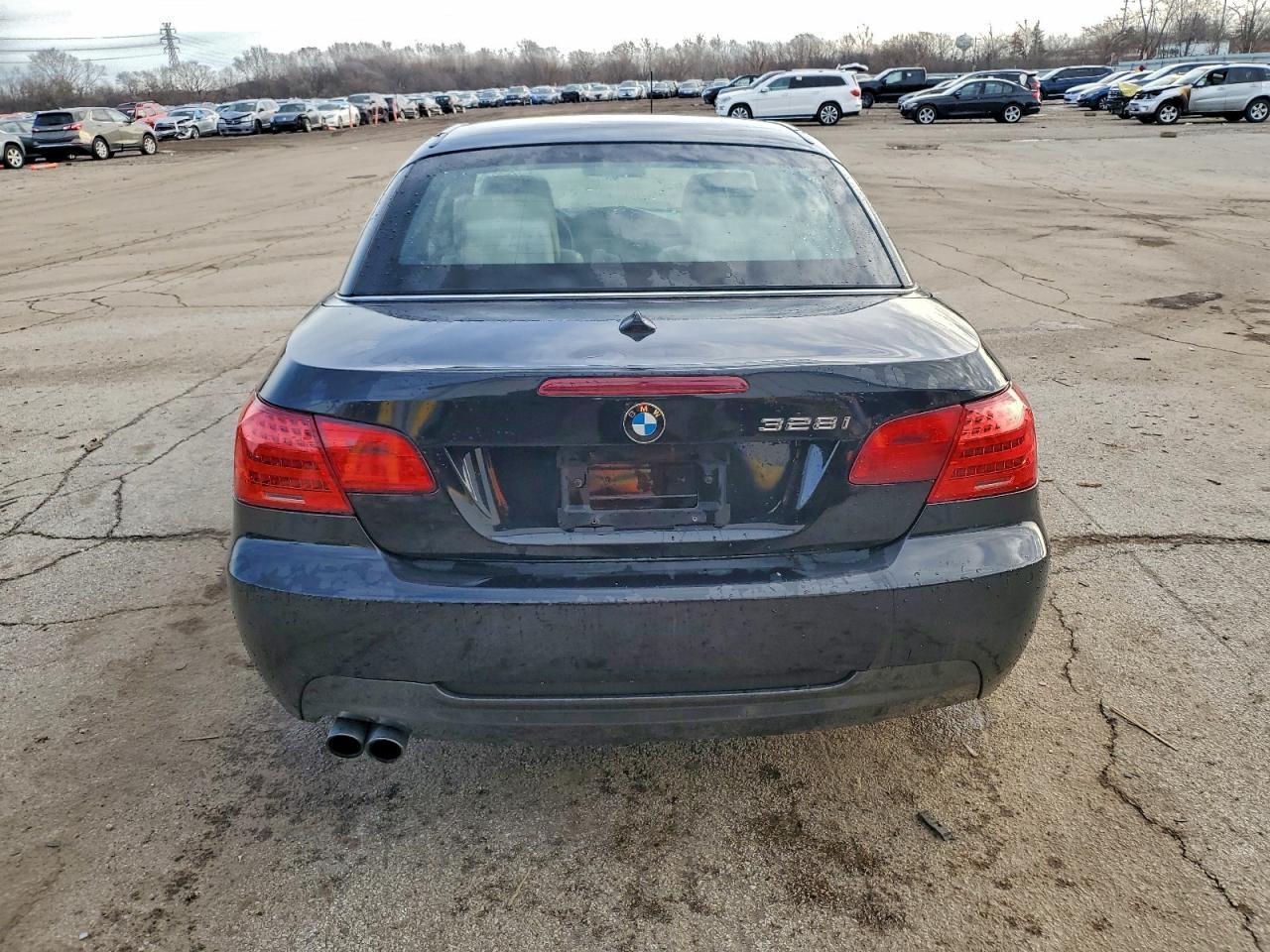 2012 BMW 3 SERIES