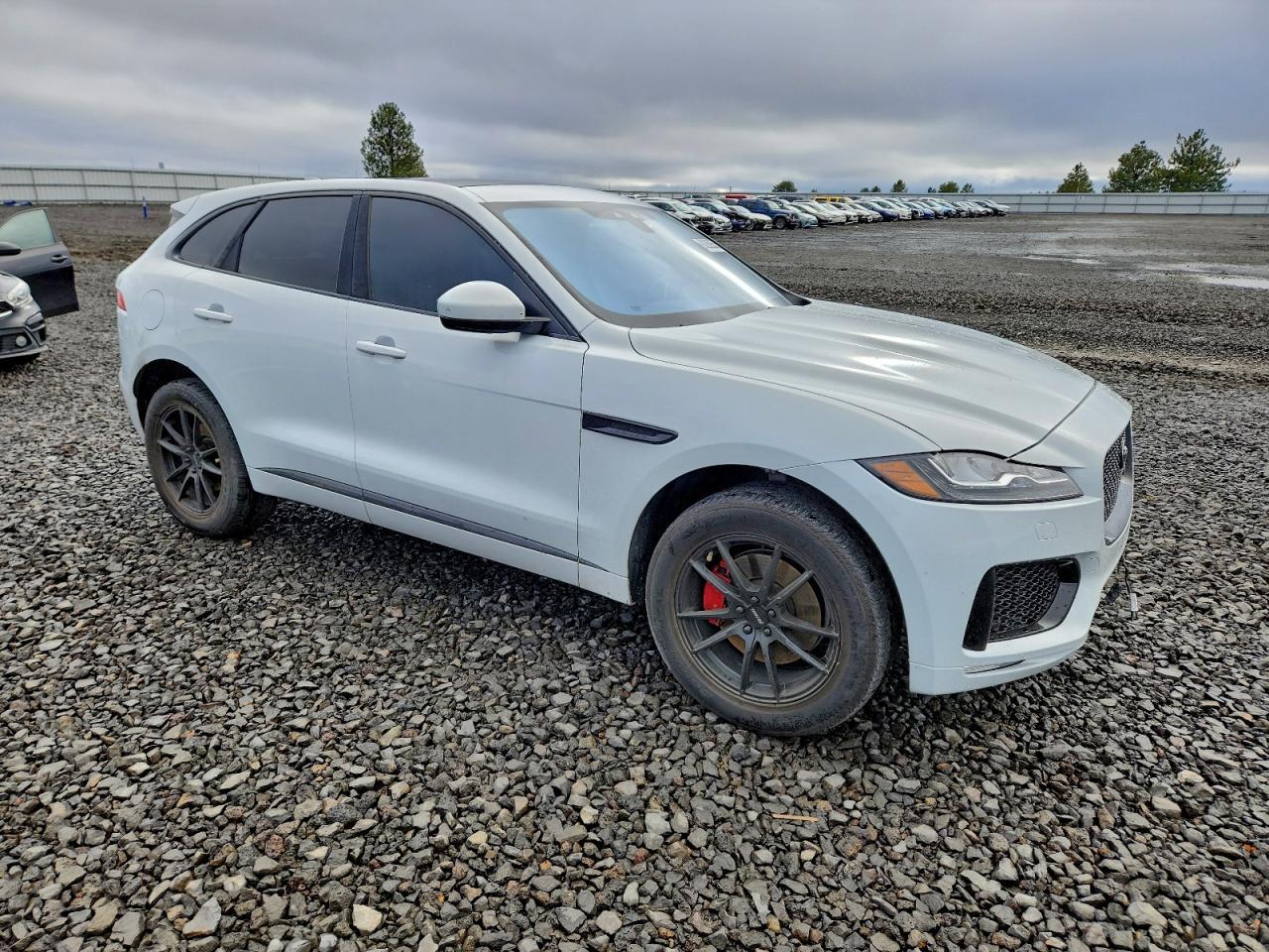 2017 JAGUAR F-Pace