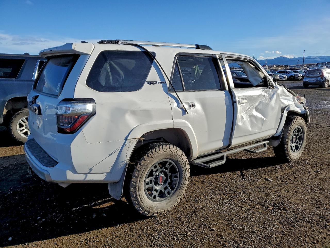 2016 TOYOTA 4Runner